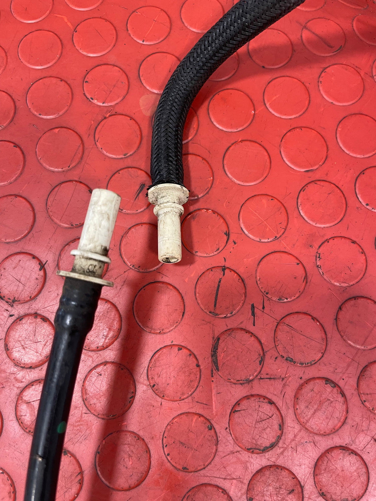Citroen Berlingo/Peugeot Partner FUEL LINE PIPE 2011-2016 P/N 9677490180