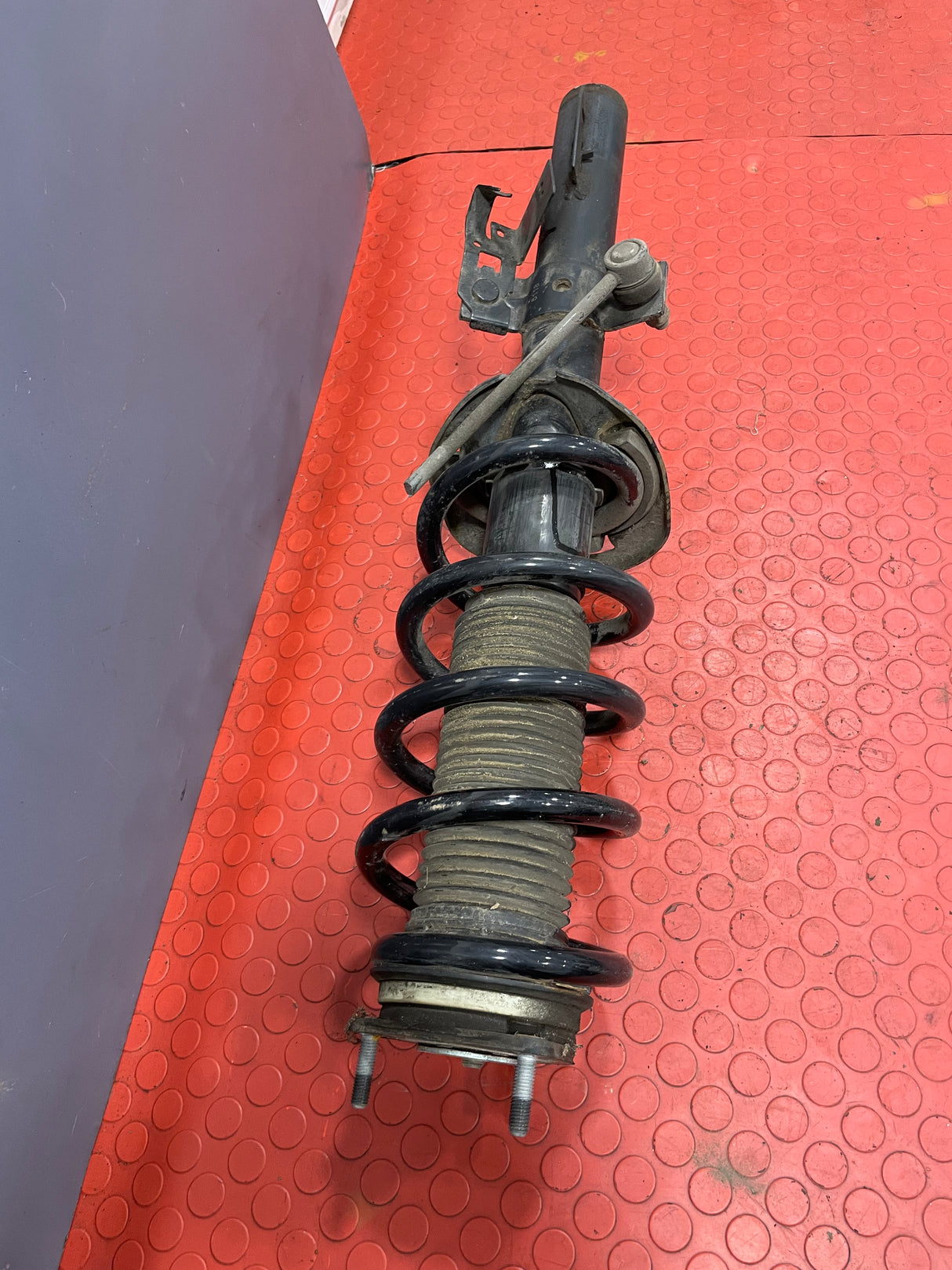 Ford Transit Mk8 COMPLETE STRUT/FRONT SHOCK ABSORBER 2016-2023 (Fits Both Sides) 2013-2016 P/N FK3118045GB