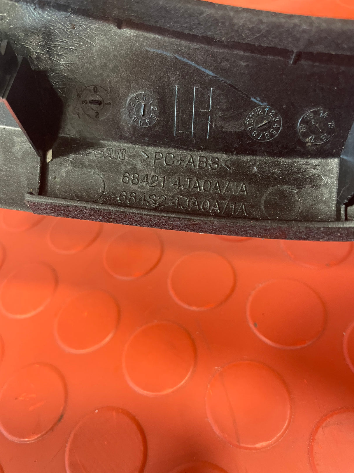 Nissan Navara P/S DASHBOARD TRIM 2018 P/N 684214JA0A