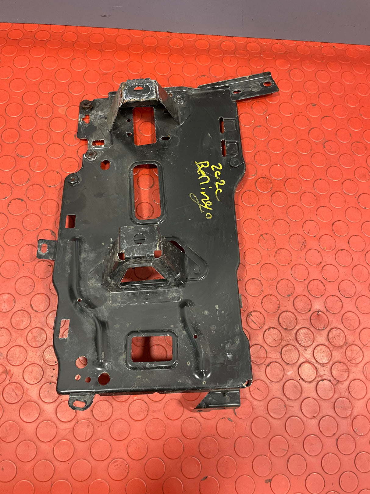 Citroen Dispatch/ Peugeot Expert/ Toyota Proace/ Vauxhall Vivaro BATTERY TRAY 2016-2024 P/N 981528858000 - 1