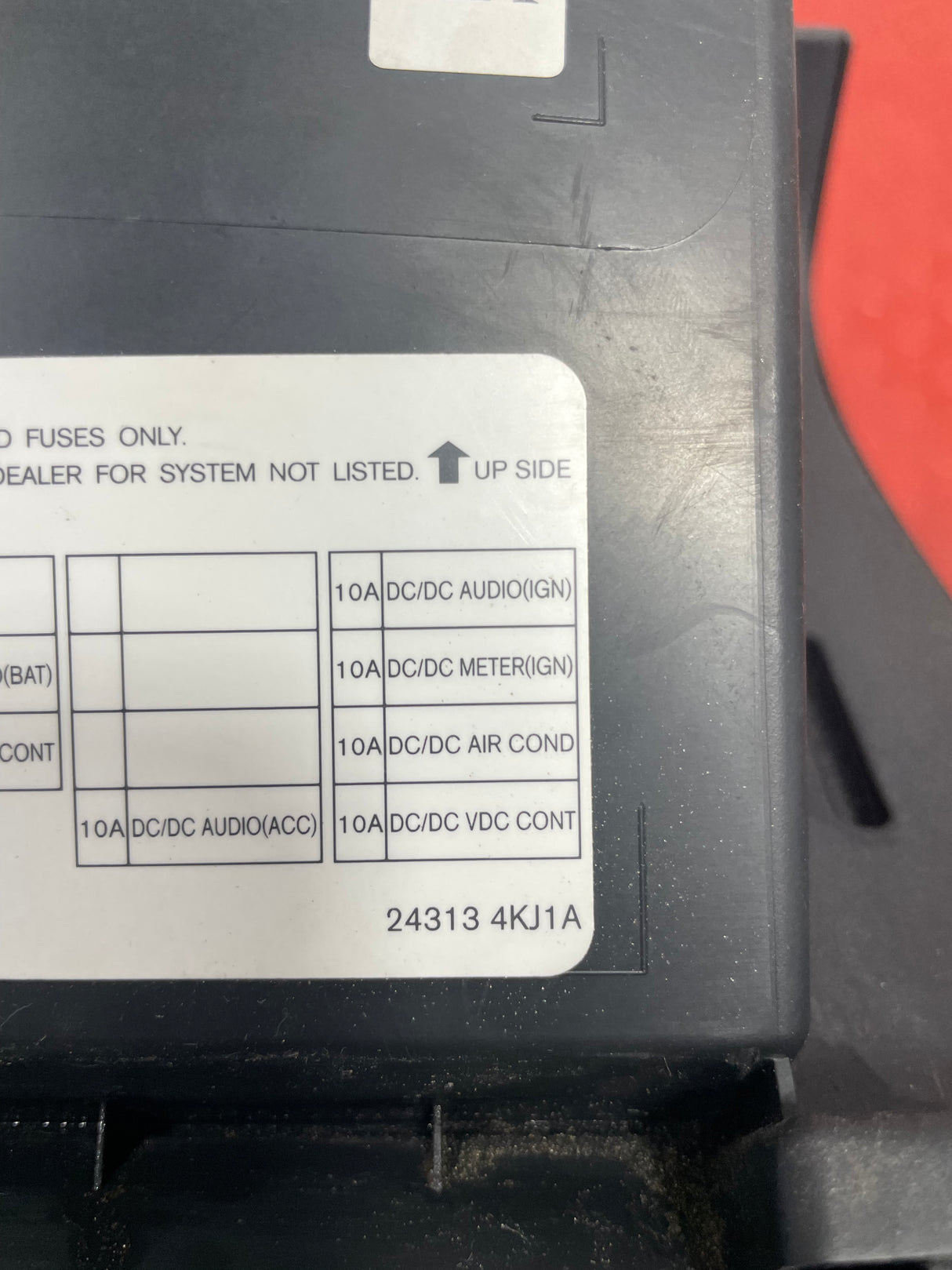 Nissan Navara GLOVE COMPARTMENT 2018 P/N 243134KJ1A