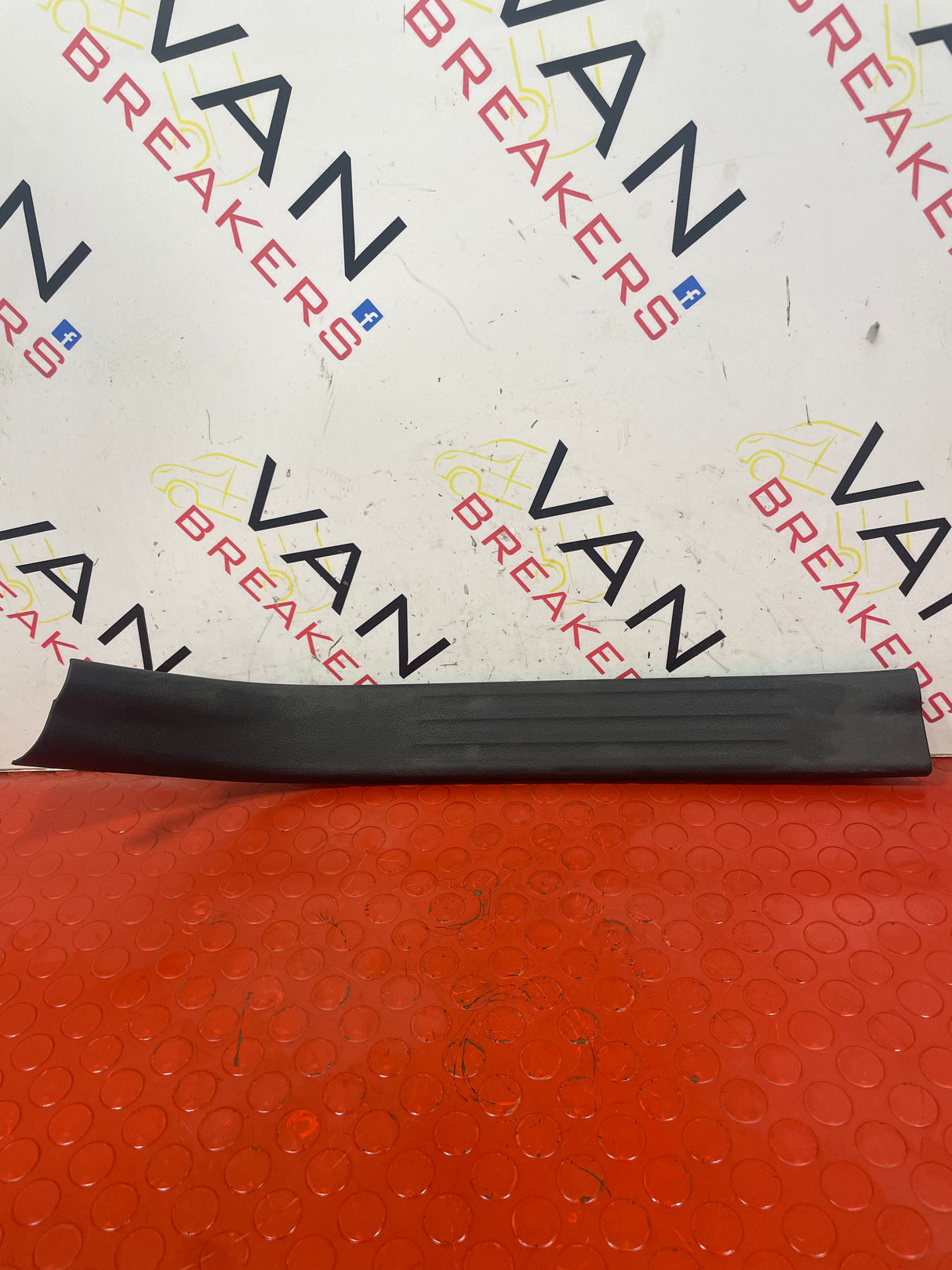 Nissan Navara P/S REAR DOOR KICK PLATE 2015-2024 P/N 769B74KJ1A