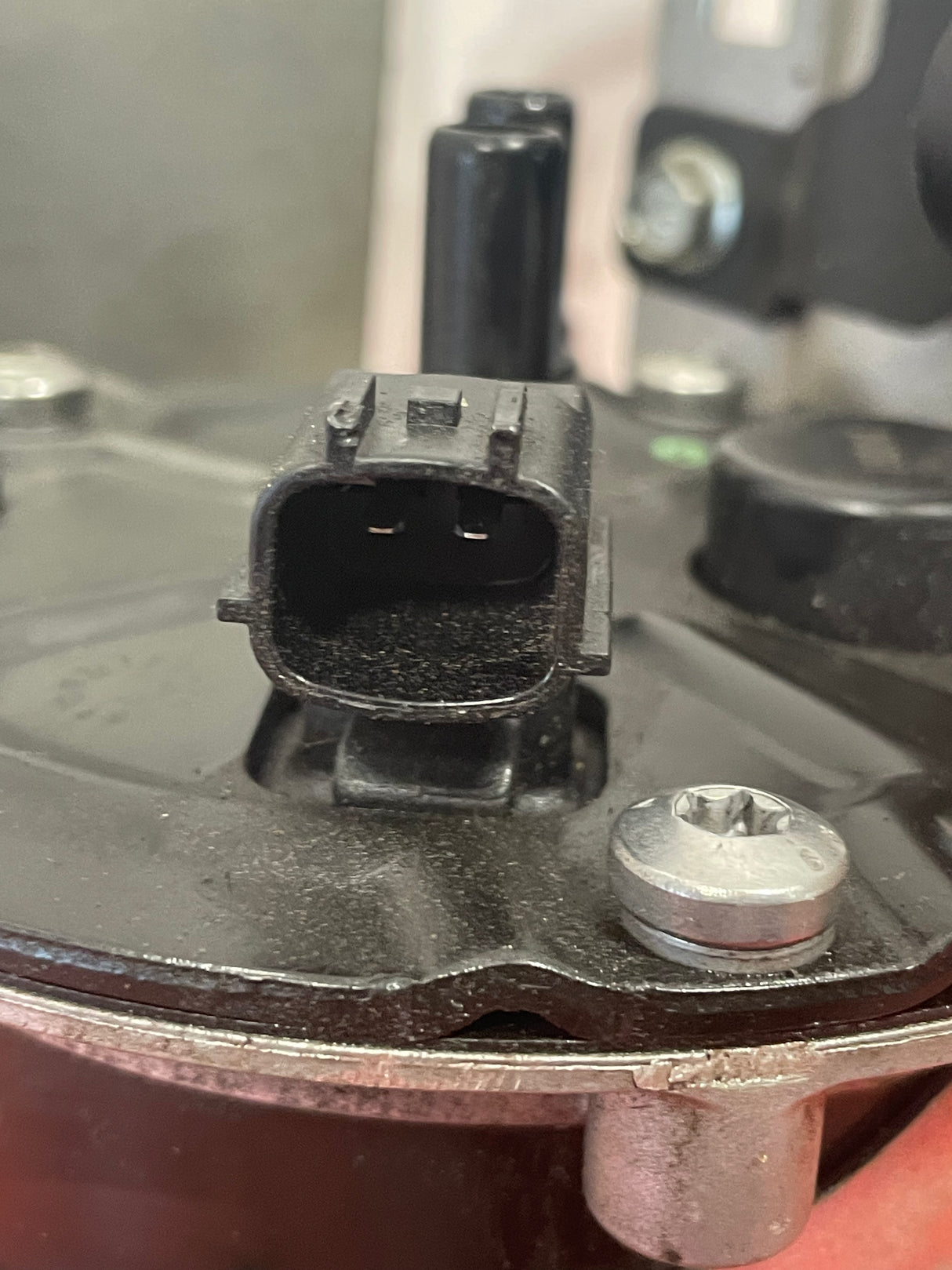 Nissan Navara 2.3 FUEL FILTER HOUSING 2015-2024 P/N 70537512