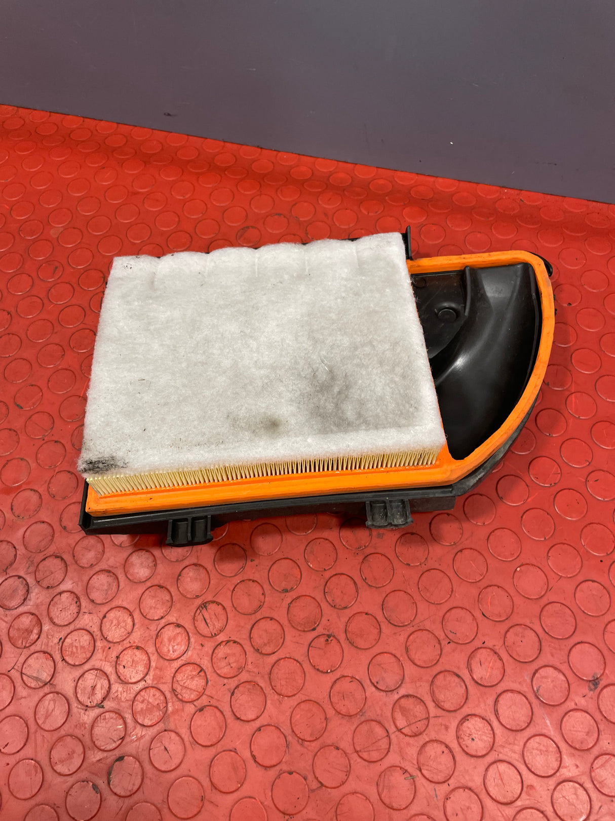 Citroen Berlingo/Peugeot Partner AIRBOX TOP COVER With AIR FILTER 1.6 HDi 2016 P/N 9673061080
