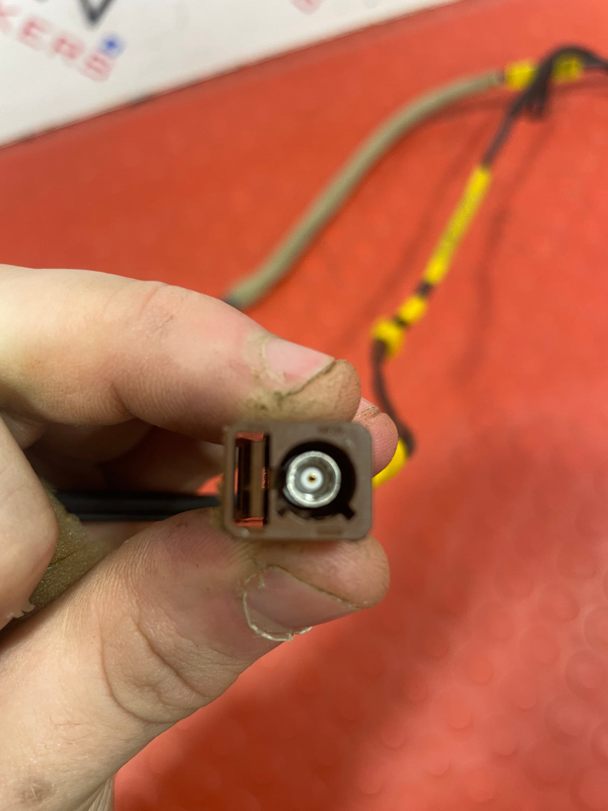 Nissan Navara ANTENNA FEED CABLES 2015-2024 P/N 28243EB410