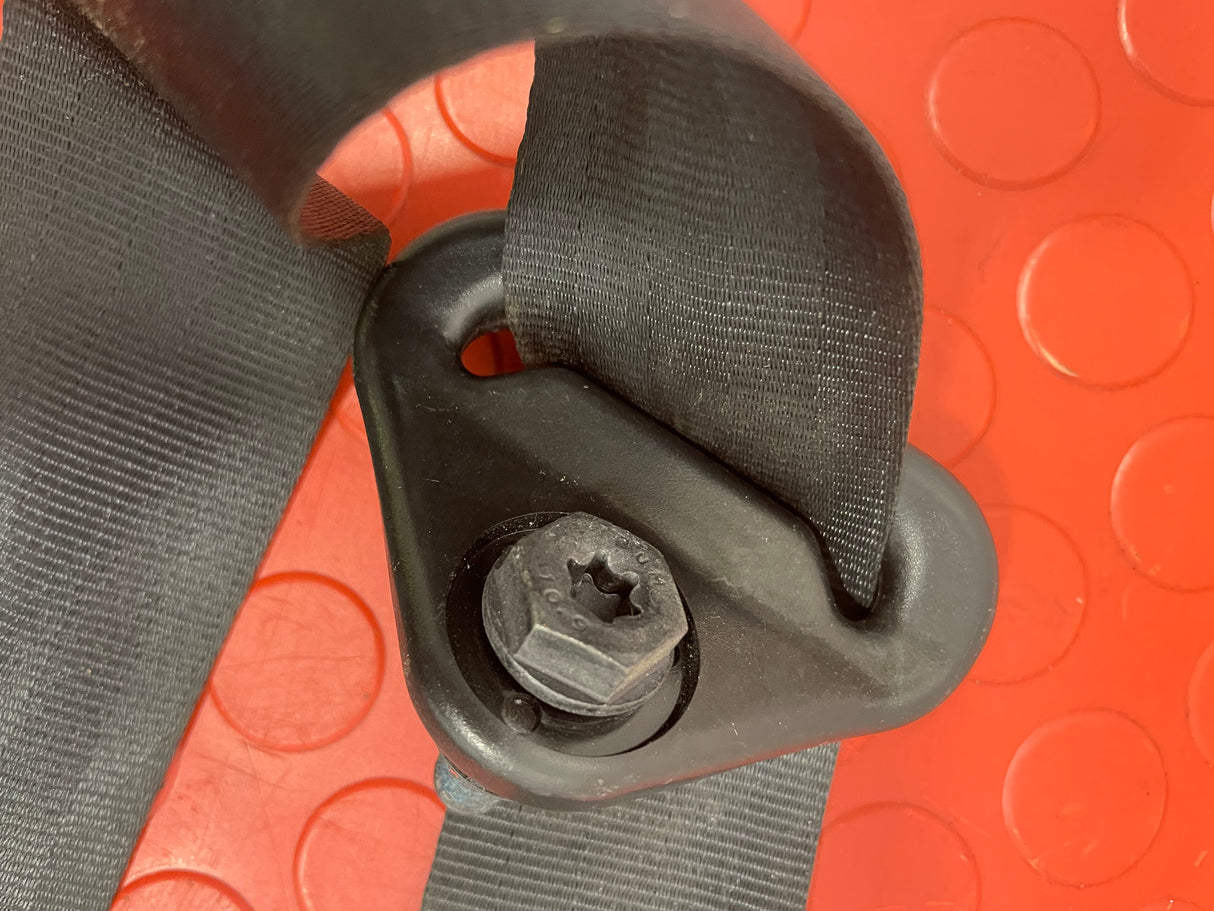 Ford Transit MK8 Tipper Crew Cab REAR RIGHT SEAT BELT P/N BK31V611B68CBW