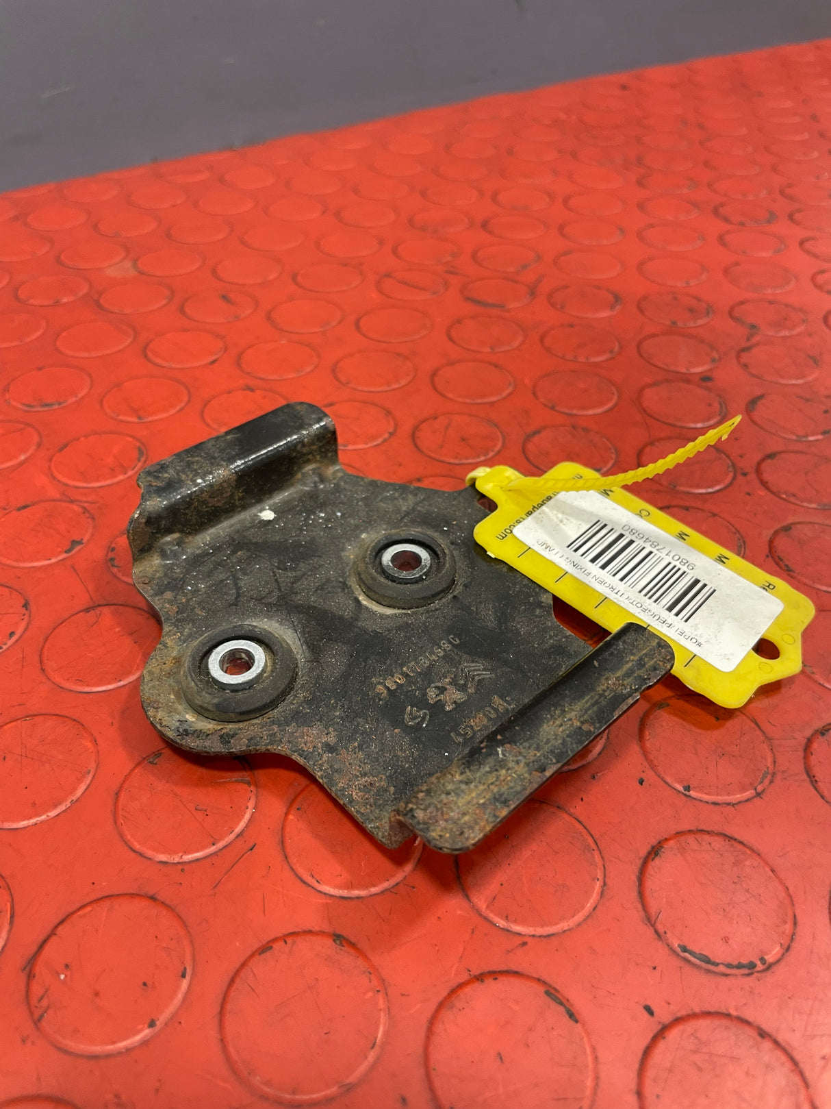 Citroen Berlingo/Peugeot Partner/Vauxhall Combo FIXING CLAMP / BATTERY CLAMP P/N 9801784680