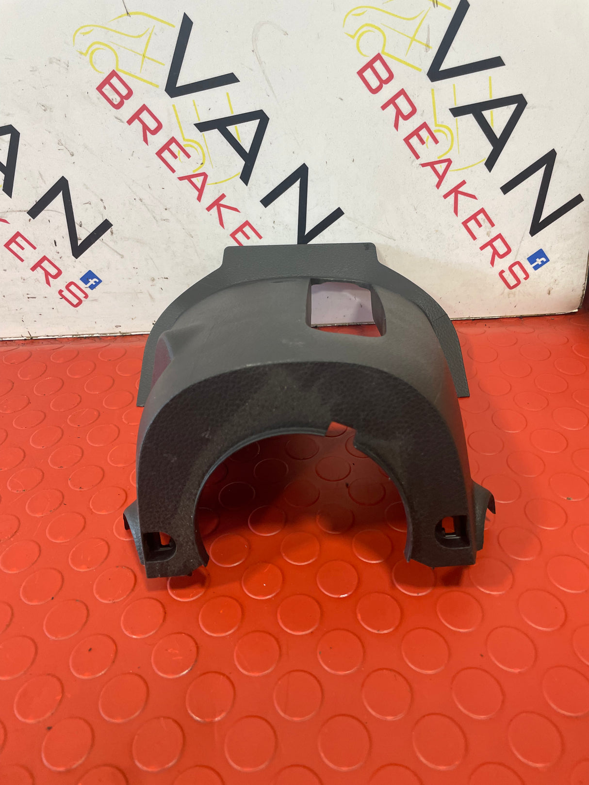 Nissan Navara STEERING COWL TRIM 2015-2024 P/N 484704KJ0A