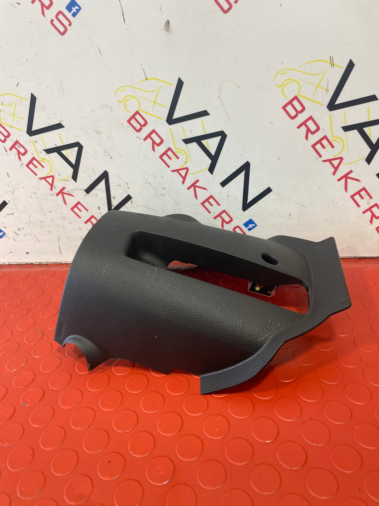 Nissan Navara STEERING COWL TRIM 2015-2024 P/N 484704KJ0A