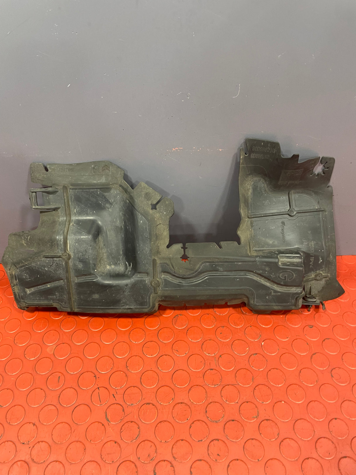 Citroen Berlingo/Peugeot Partner/Vauxhall Combo/Toyota Proace City RADIATOR AIR SCOOP 2019-2024 Leff Side P/N 900666210