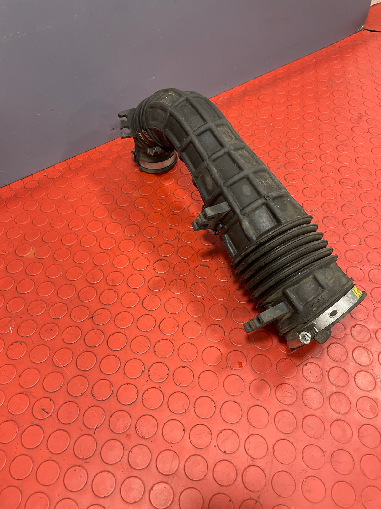 Ford Transit MK8 AIR INTAKE PIPE RWD 2.0 2016-2023 P/N GK319R504AD