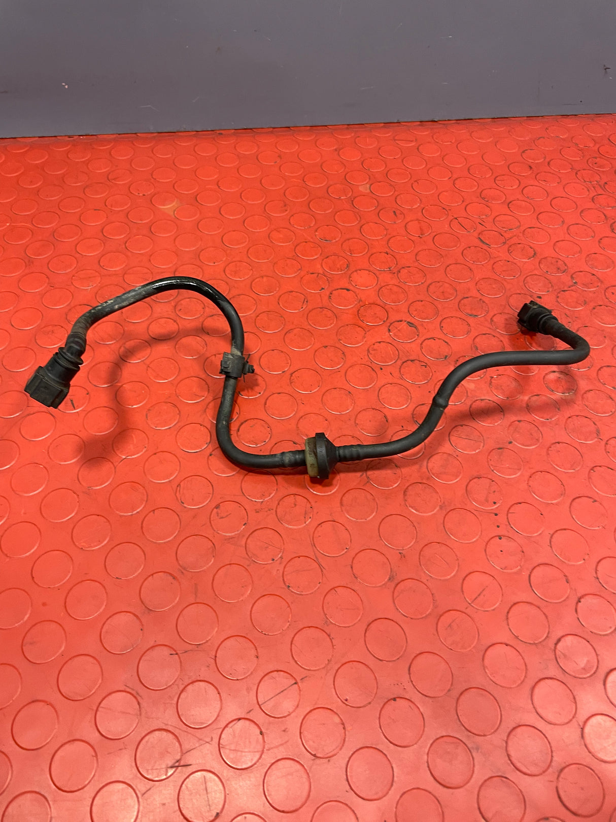 Citroen Berlingo/Peugeot Partner SERVO VACUUM VALVE HOSE P/N 9804182880