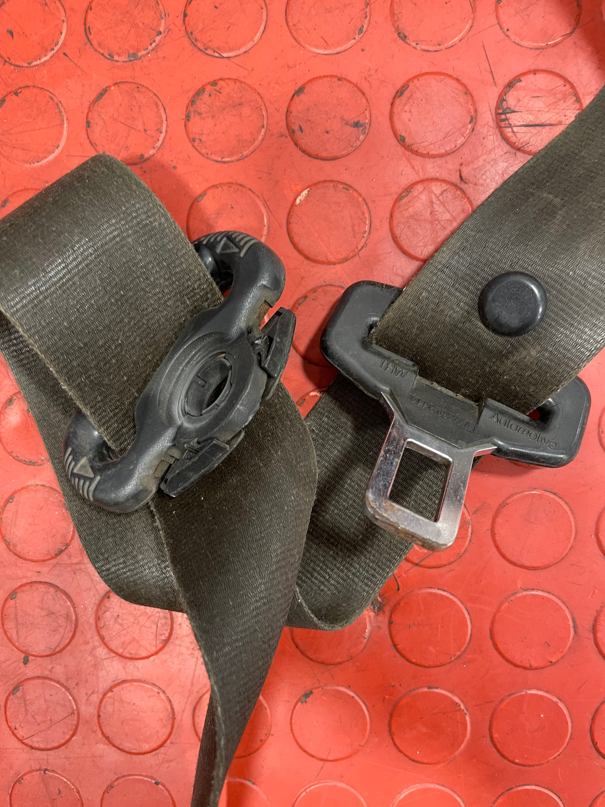 Iveco Daily Van SEAT BELT Front Right Side 2007 P/N 43594D