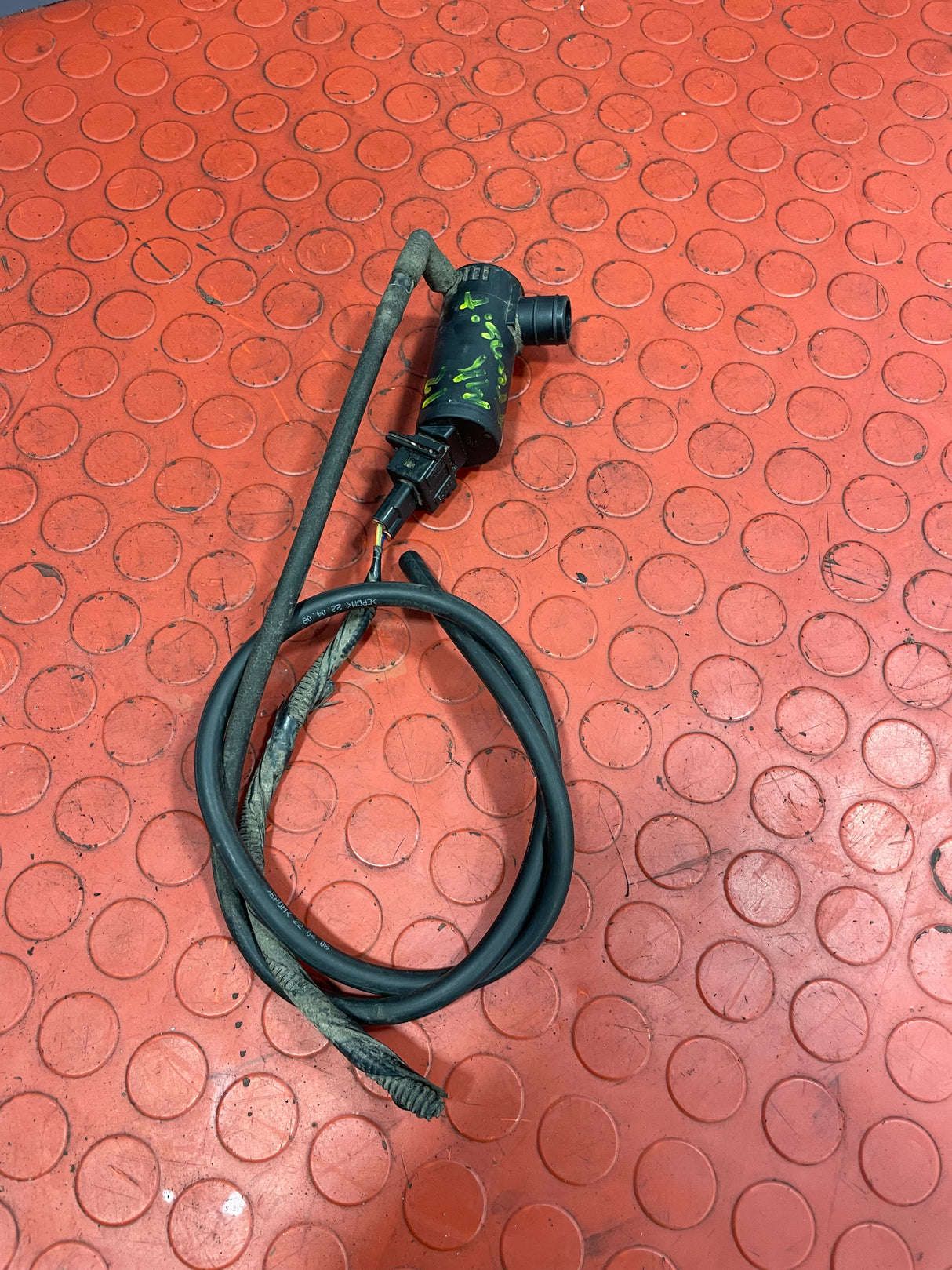 Ford Transit WIPER WASHER PUMP/WINDSCREEN WASH PUMP 2007-2018 P/N 97AG14A464GBA