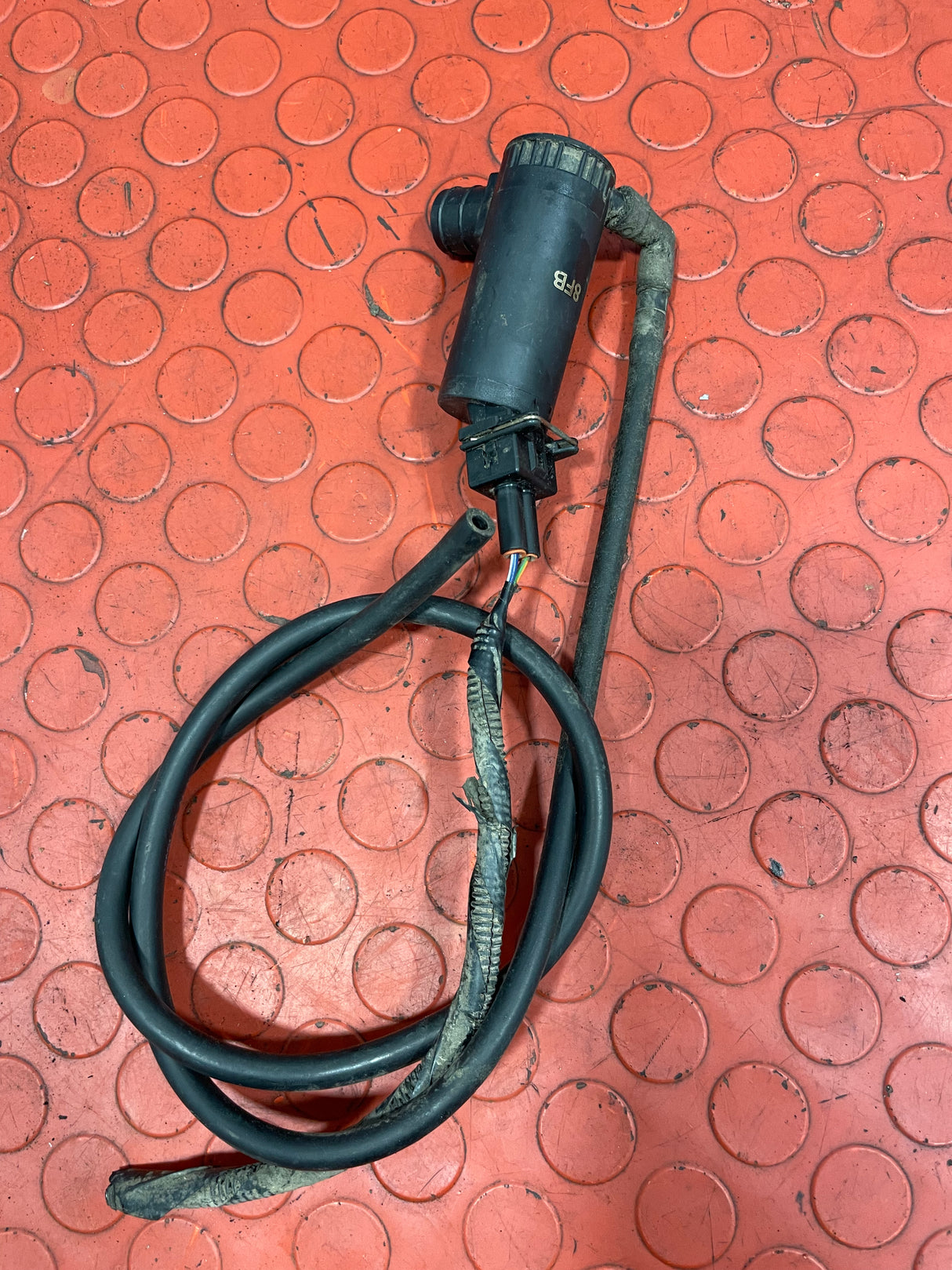 Ford Transit WIPER WASHER PUMP/WINDSCREEN WASH PUMP 2007-2018 P/N 97AG14A464GBA