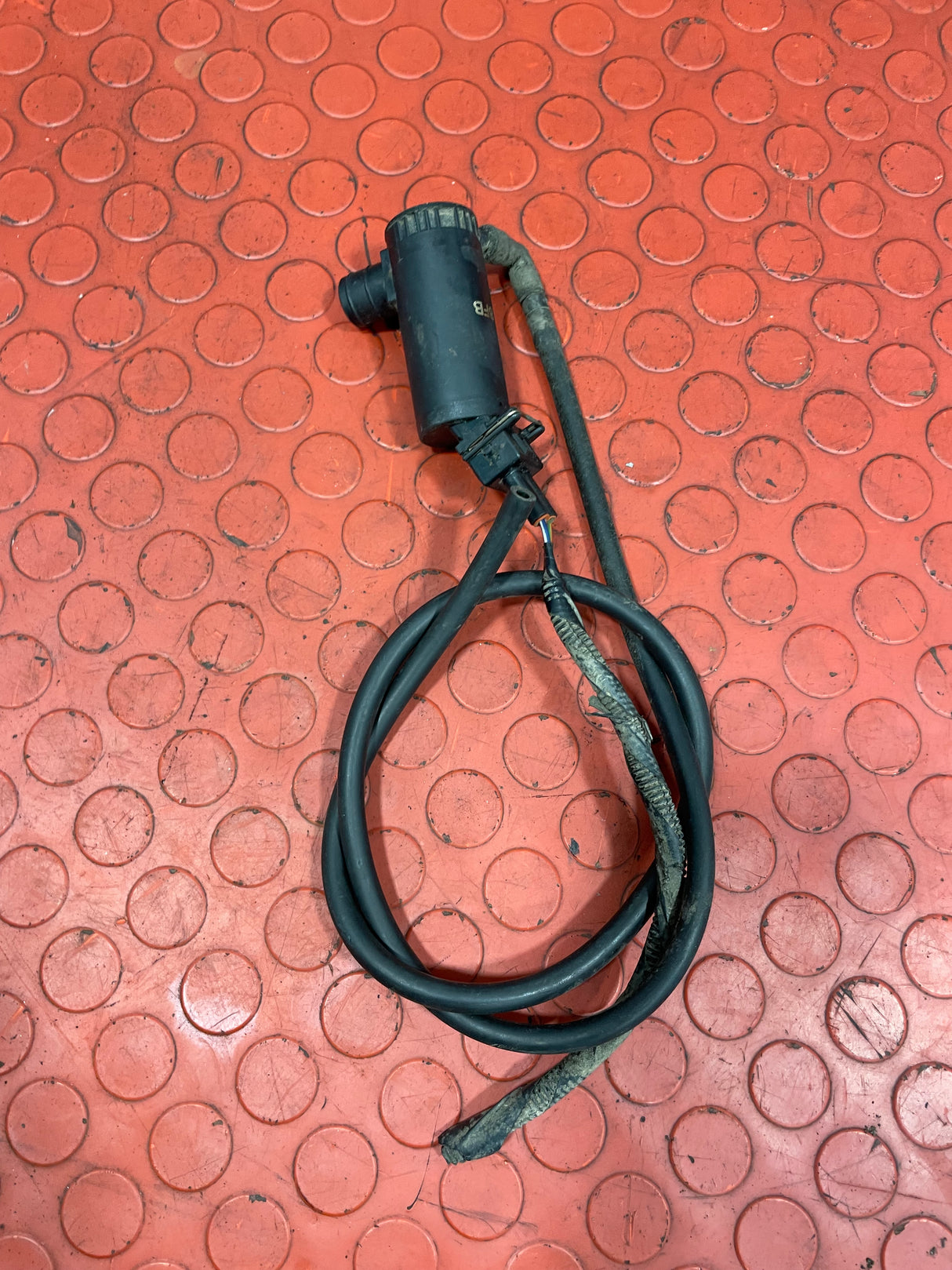 Ford Transit WIPER WASHER PUMP/WINDSCREEN WASH PUMP 2007-2018 P/N 97AG14A464GBA