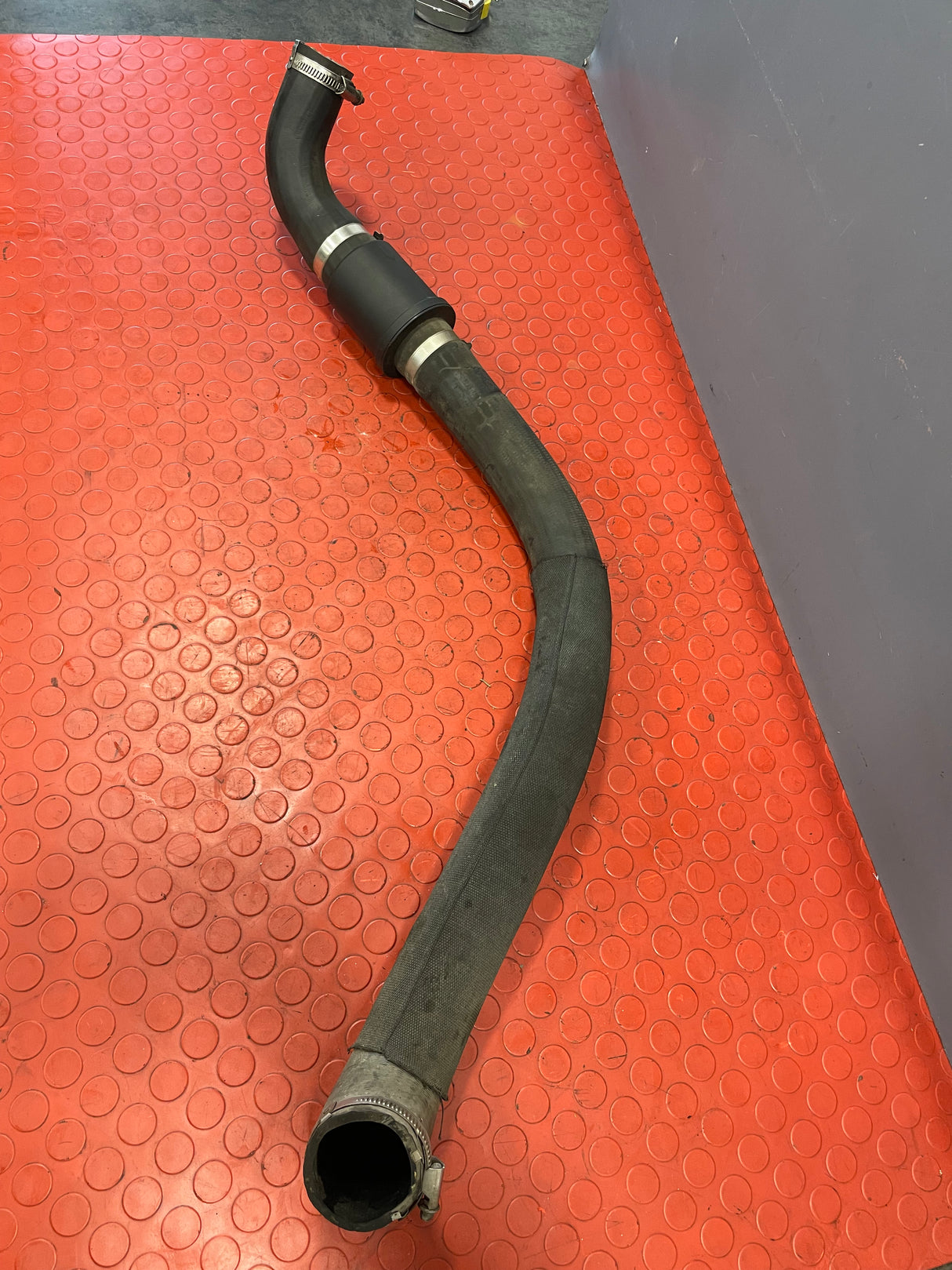 Ford Transit INTERCOOLER HOSE PIPE 2013-2018 P/N BK216C646AD