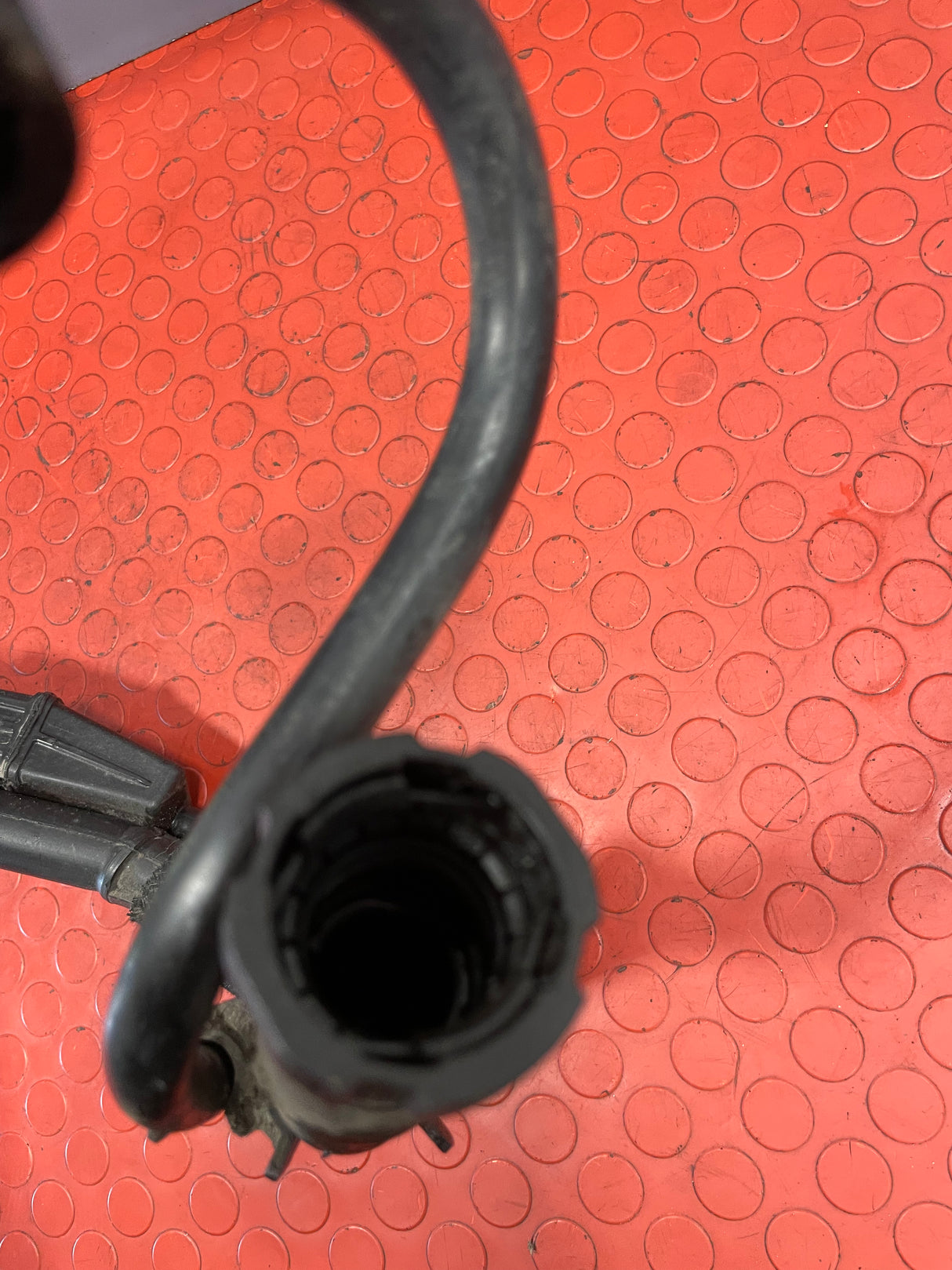 Citroen Berlingo/Peugeot Partner/Vauxhall Combo/Toyota Proace City ADBLUE FILLER PIPE (No filler cap) 2019-2023 P/N 9815705980 - 3