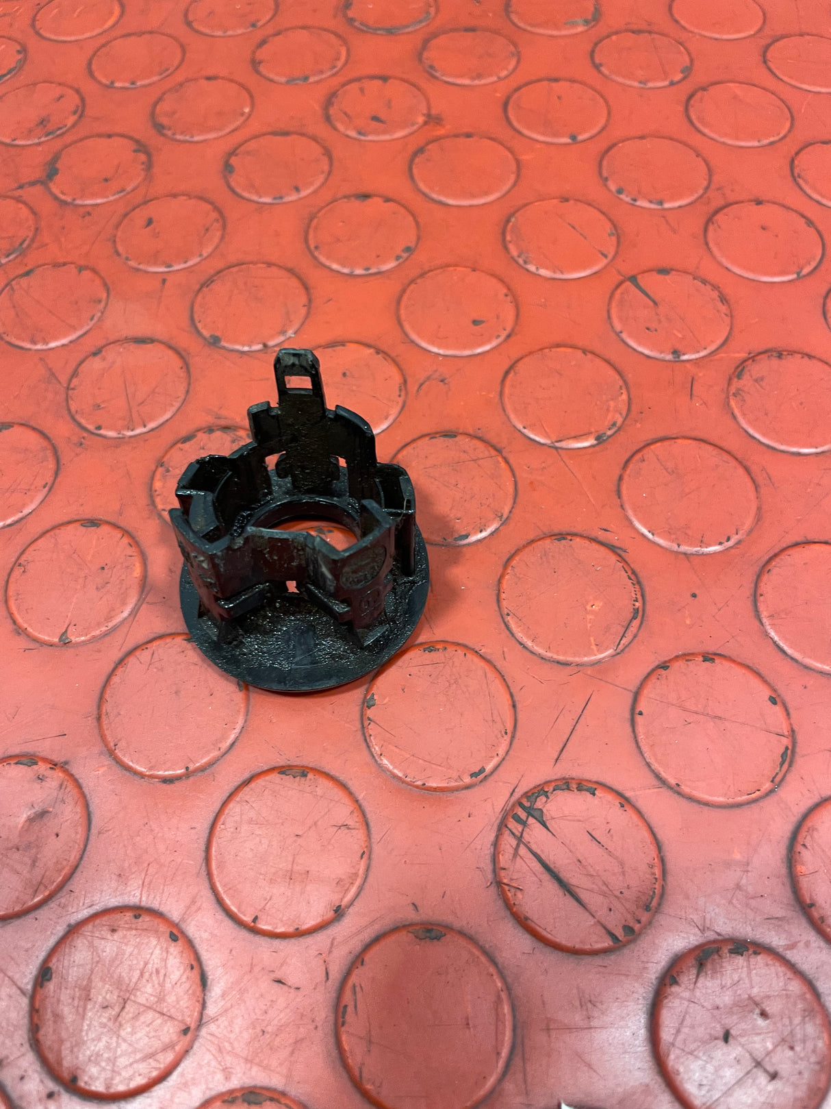 Citroen Berlingo/Peugeot Partner REAR PARKING SENSOR MOUNT P/N 9682341877