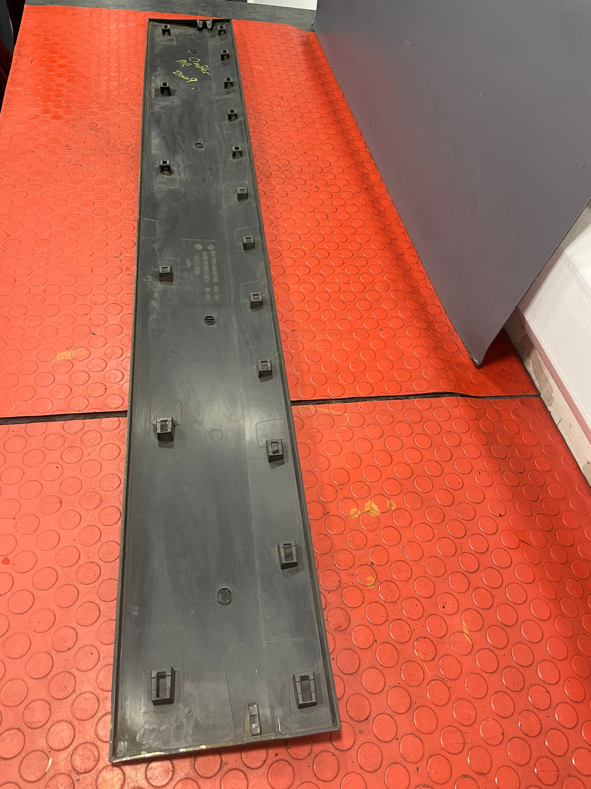 Volkswagen Crafter SIDE PANEL MOULDING TRIM Passenger's Side 2009 P/N A9066900762