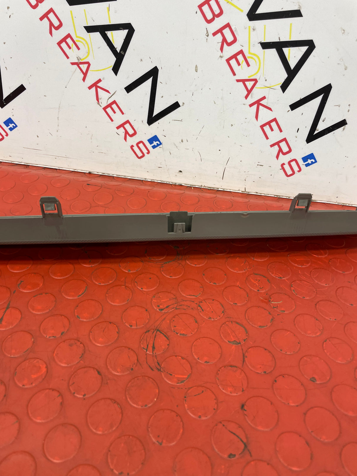 Renault Master DASH BOARD TOP POCKET COVER TRIM 2016 P/N 683100001R
