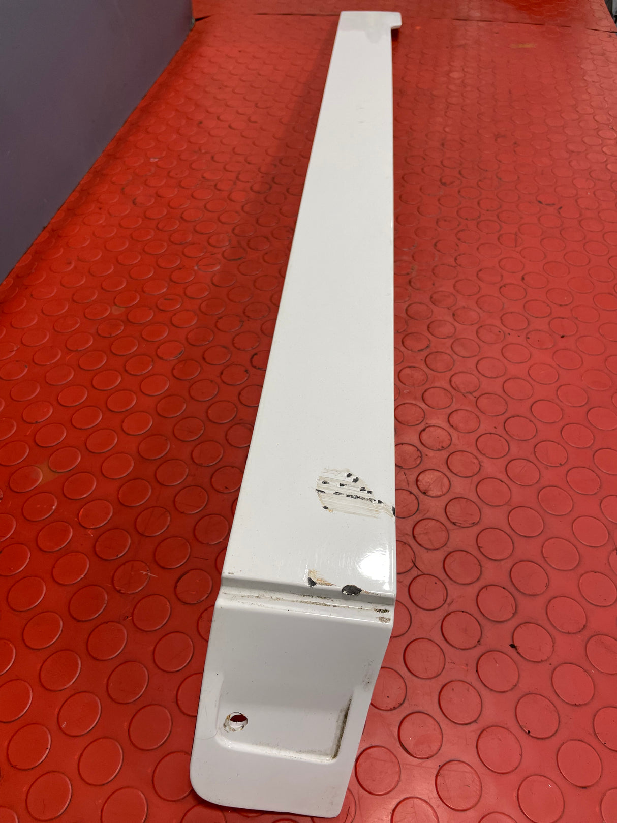 Citroen Dispatch/ Peugeot Expert/ Toyota Proace/Vauxhall Vivaro PASSENGER SIDE SLIDING DOOR RAIL TRIM (White) 2019-2023 P/N 9808384180 - 1