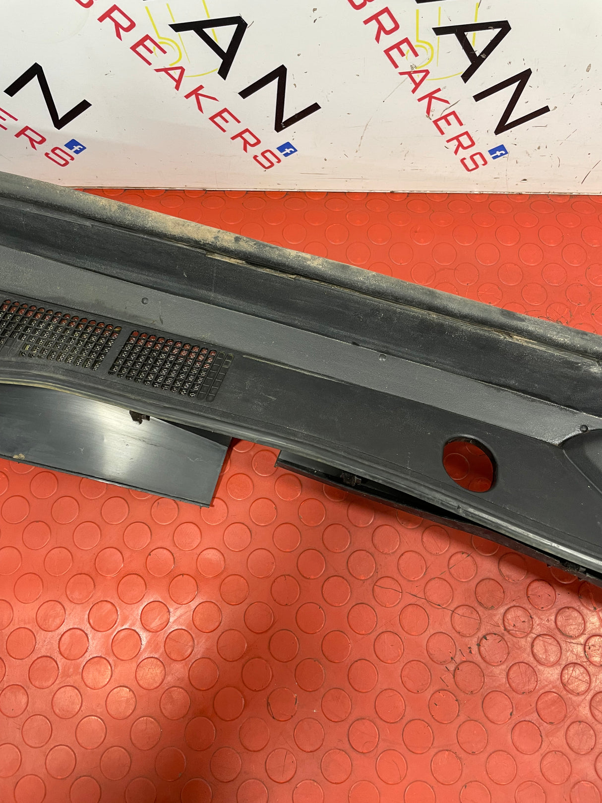 Toyota Hilux WIPER MOLDING SCUTTLE PANEL P/N 557810K250
