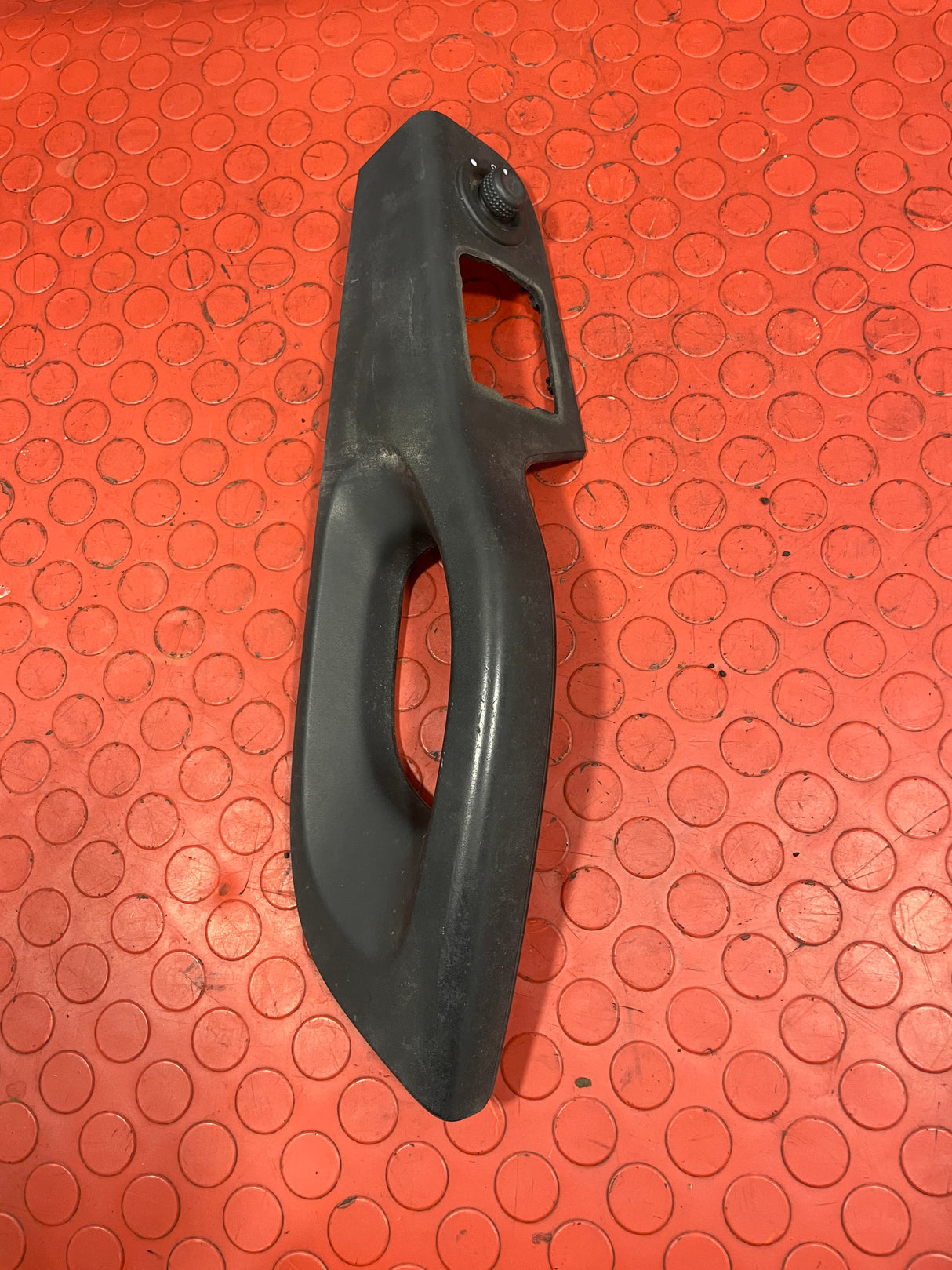 Vauxhall Vivaro/Renault Trafic/Nissan NV300 ELECTRIC WING MIRROR CONTROL SWITCH AND INNER DOOR HANDLE TRIM 1.6 2014-2019 P/N 255704649R / 938666437