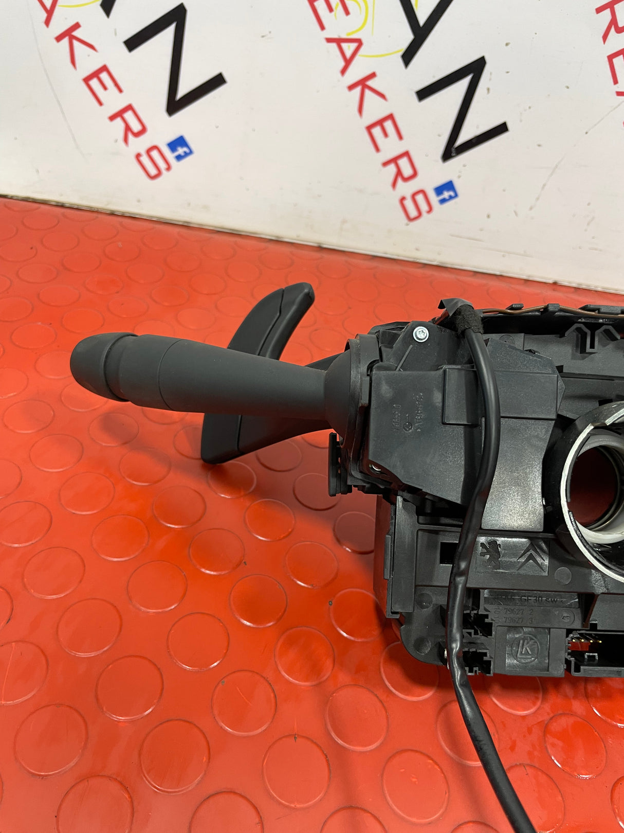 Peugeot Partner/Citroen Berlingo/Vauxhall Combo/Toyota Proace City AUTOMATIC STALKS AND SQUIB WITH PADDLE SHIFT CONTROLS AND CRUISE CONTROL 2018-2025 P/N 98312616ZD
