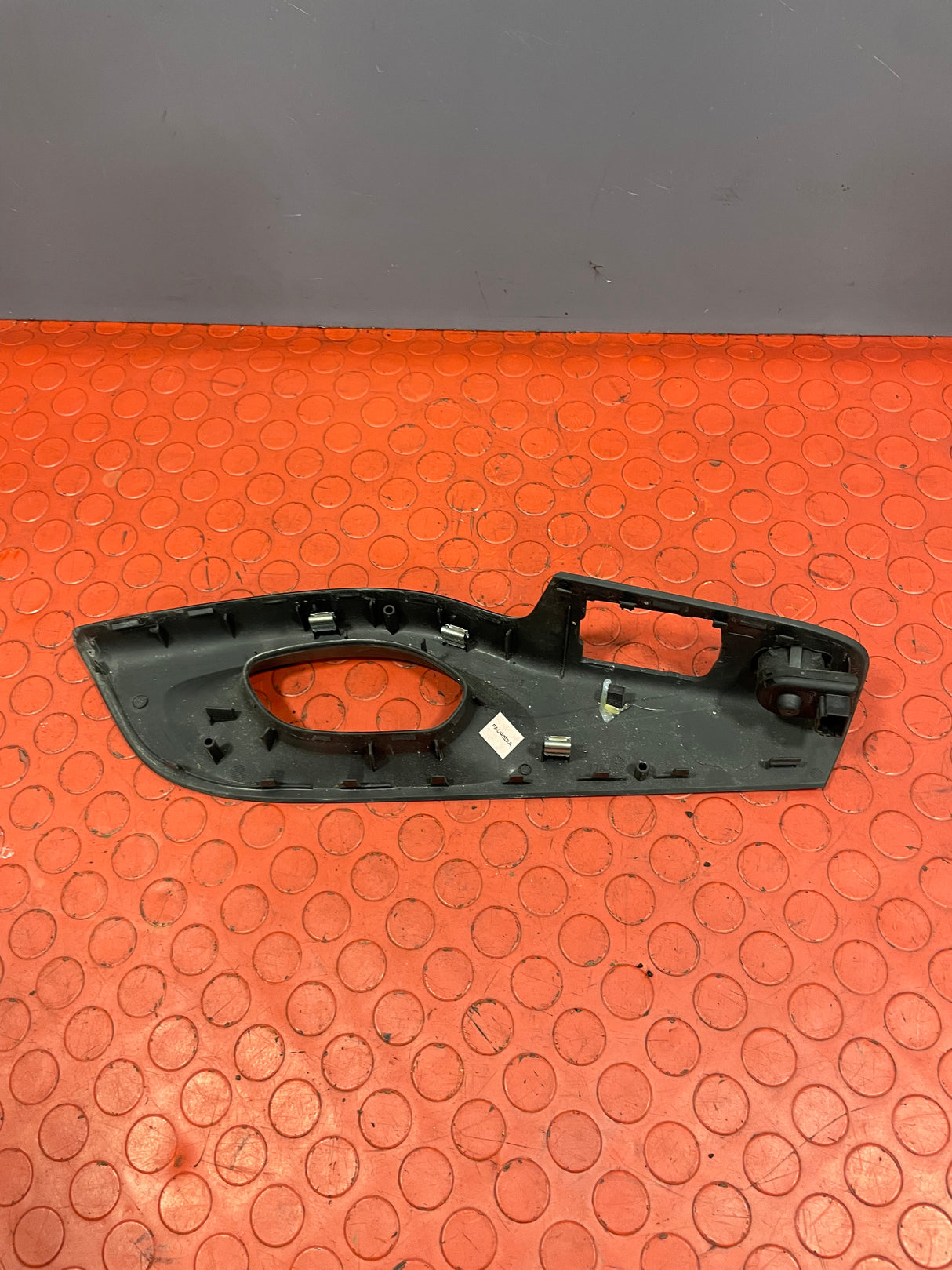 Vauxhall Vivaro/Renault Trafic/Nissan NV300 ELECTRIC WING MIRROR CONTROL SWITCH AND INNER DOOR HANDLE TRIM 1.6 2014-2019 P/N 255704649R / 938666437