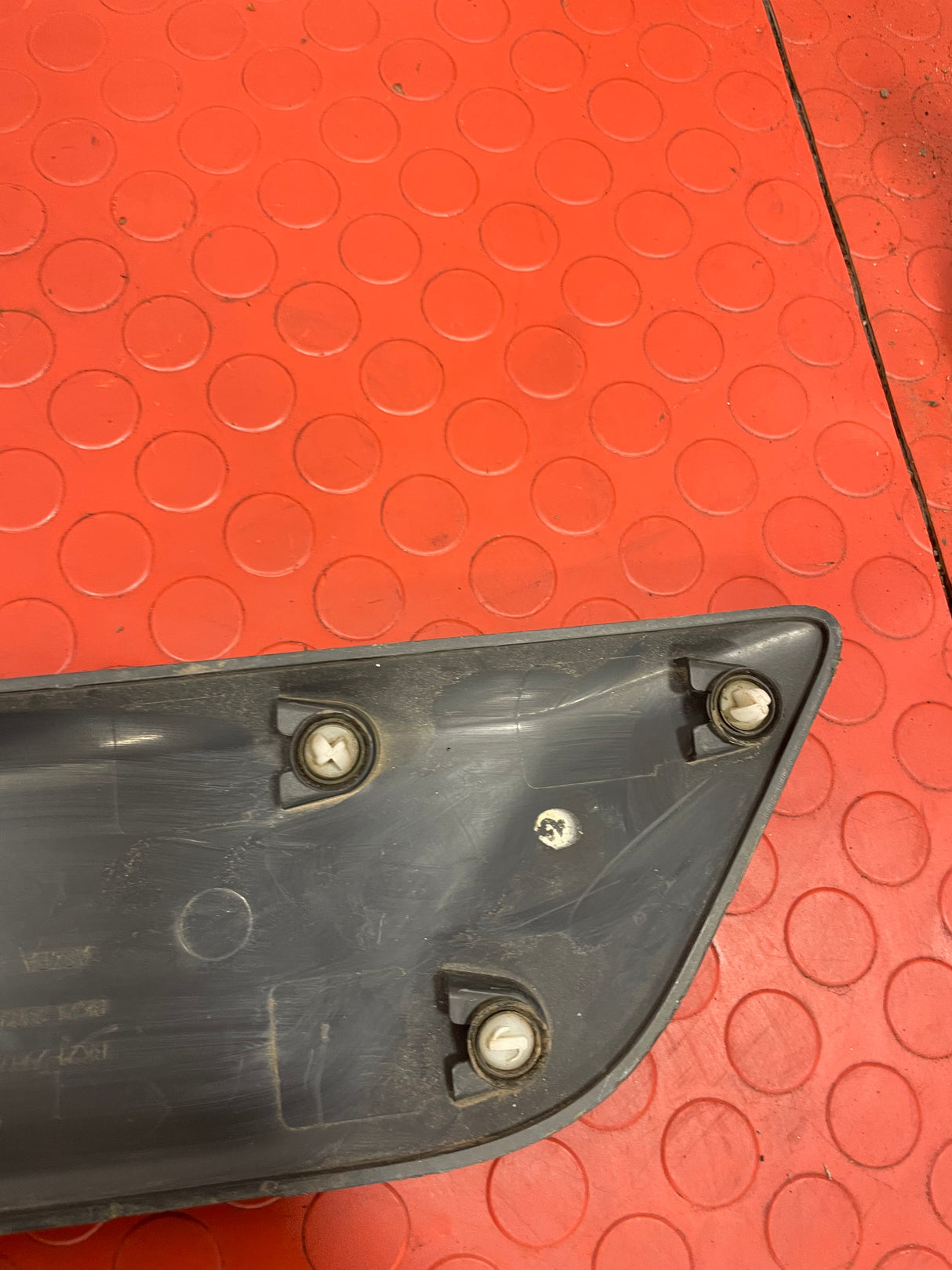 Ford Transit Custom DRIVERS SIDE SLIDING DOOR MOULD (SCRATCHED) 2014-2019 P/N BK2129076ABW