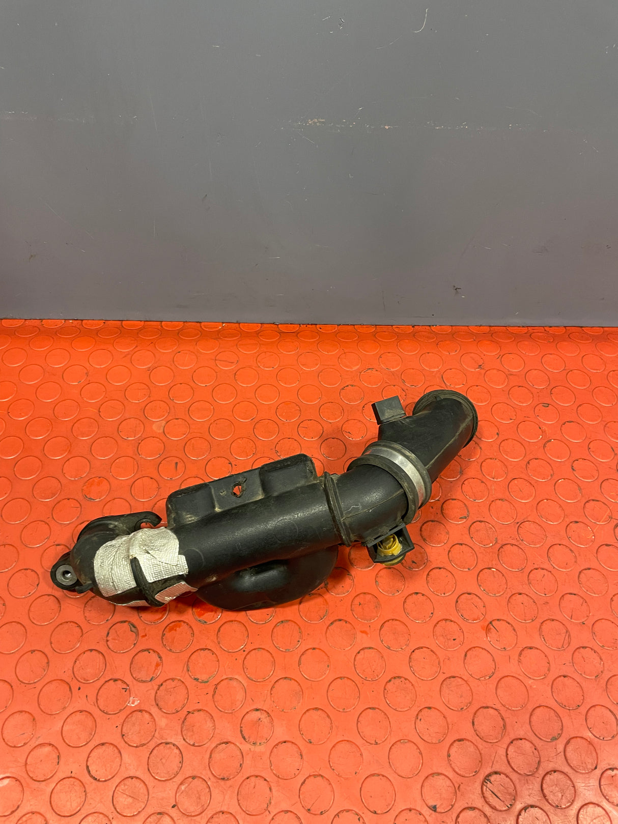 Citroen Dispatch/Peugeot Expert/Toyota Proace/Fiat Scudo AIR INTAKE PIPE 2008-2016 P/N 9653778380