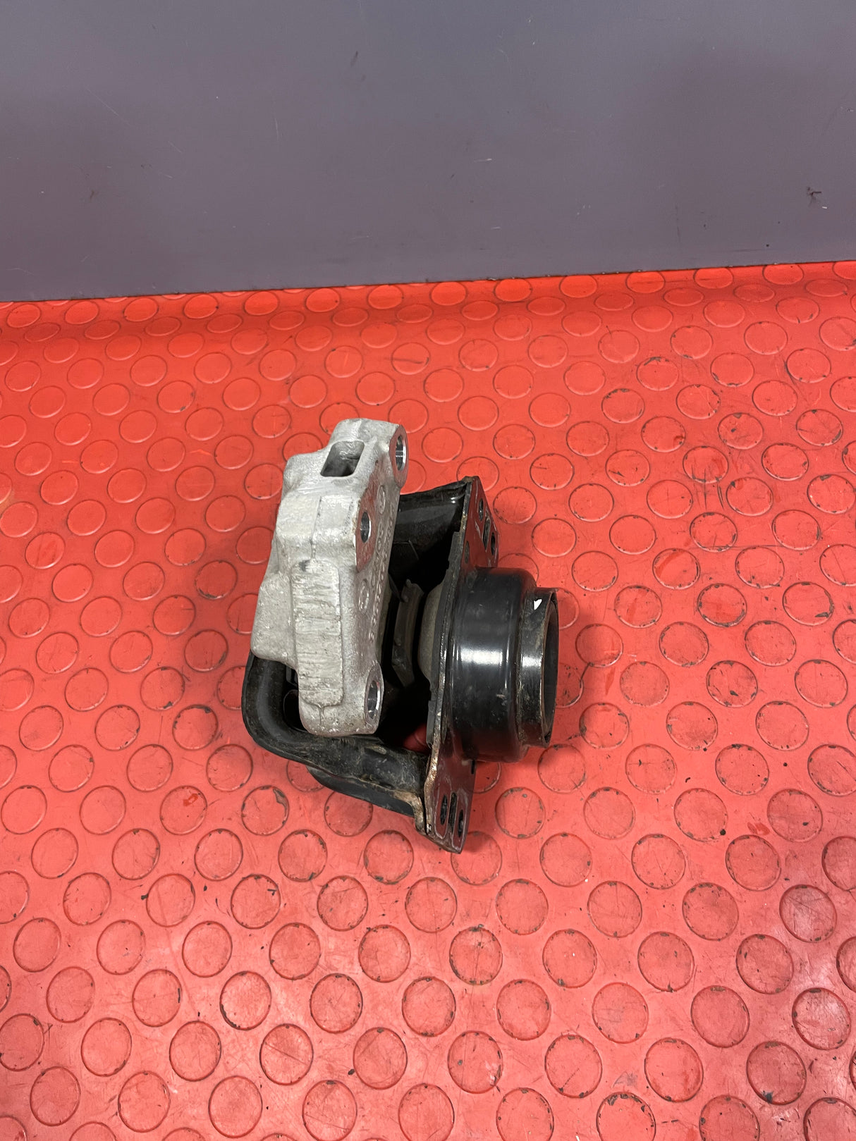 Citroen Berlingo/Peugeot Partner ENGINE MOUNT 1.6 2011-2018 P/N 9636270080