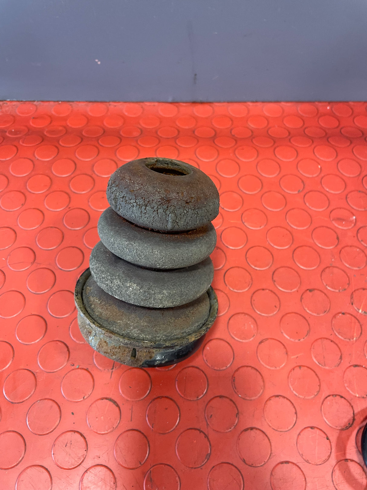 Ford Transit Custom REAR SPRING BUMP STOP 2016-2023 P/N BK314002EB