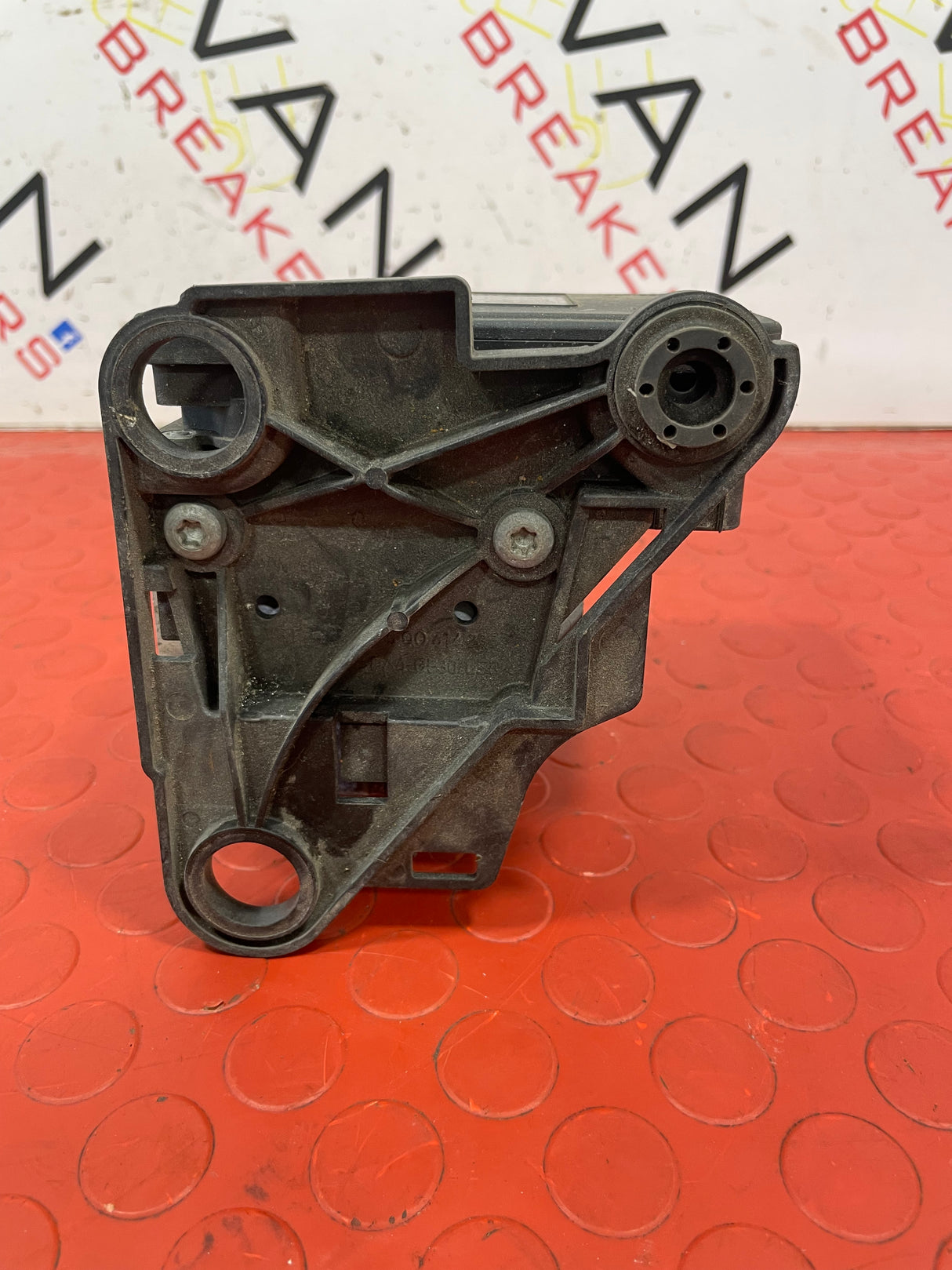Volkswagen Golf ABS PUMP AND CONTROL MODULE MK7 1.6 P/N 3Q0907379Q