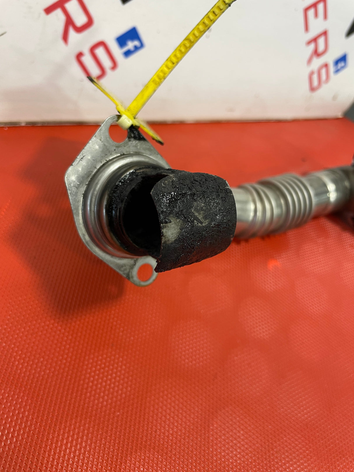 Citroen Berlingo/Peugeot Partner EGR PIPE 1.6 2008-2015 P/N 9803250080