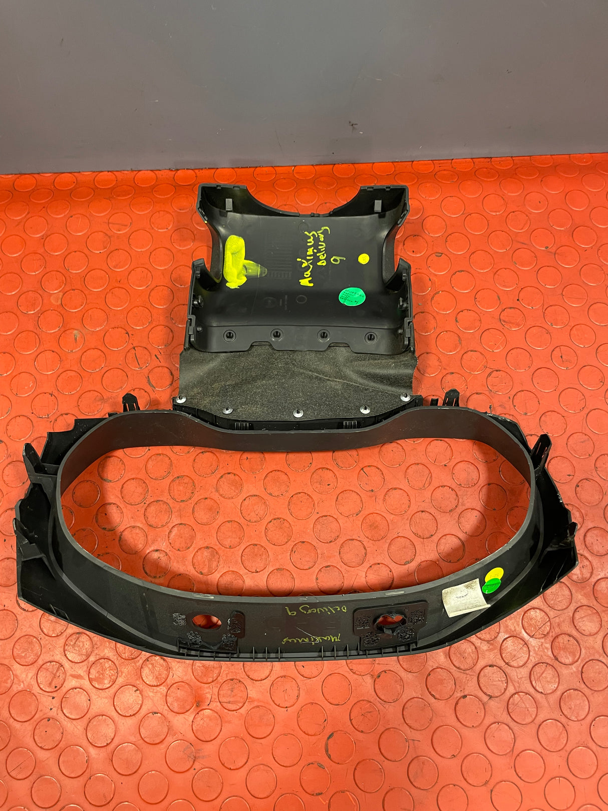 Saic Maxus Deliver 9 INSTRUMENT CLUSTER PANEL HOUSING 2.0 2021-2024 P/N C00076723