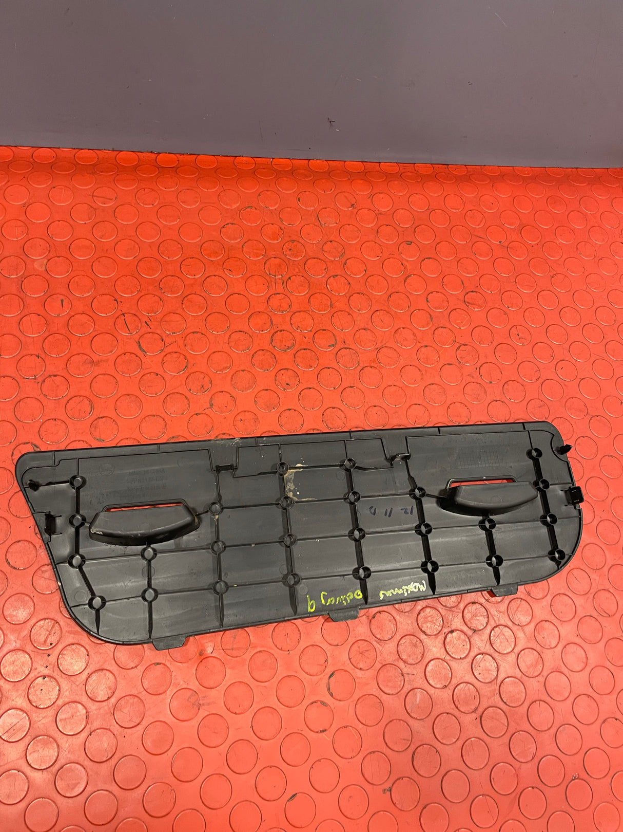 Saic Maxus Deliver 9 TOOL BOX COVER TRIM 2.0 2021-2024 P/N C00141889