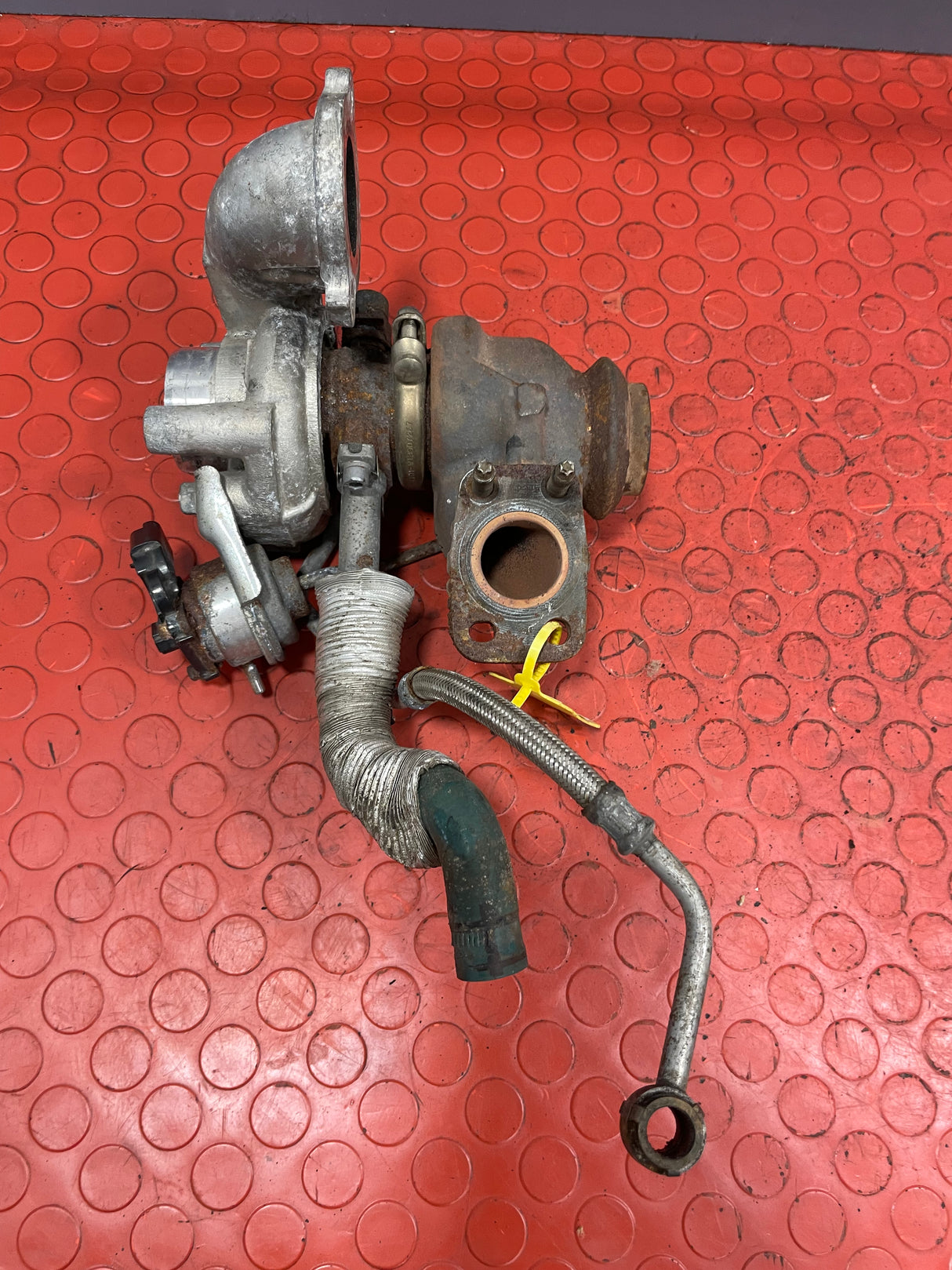 Citroen Berlingo/Peugeot Partner TURBOCHARGER with ACTUATOR (May Require Cleaning) (3 Pin) 1.6 2008-2016 P/N 9673283680 - 6