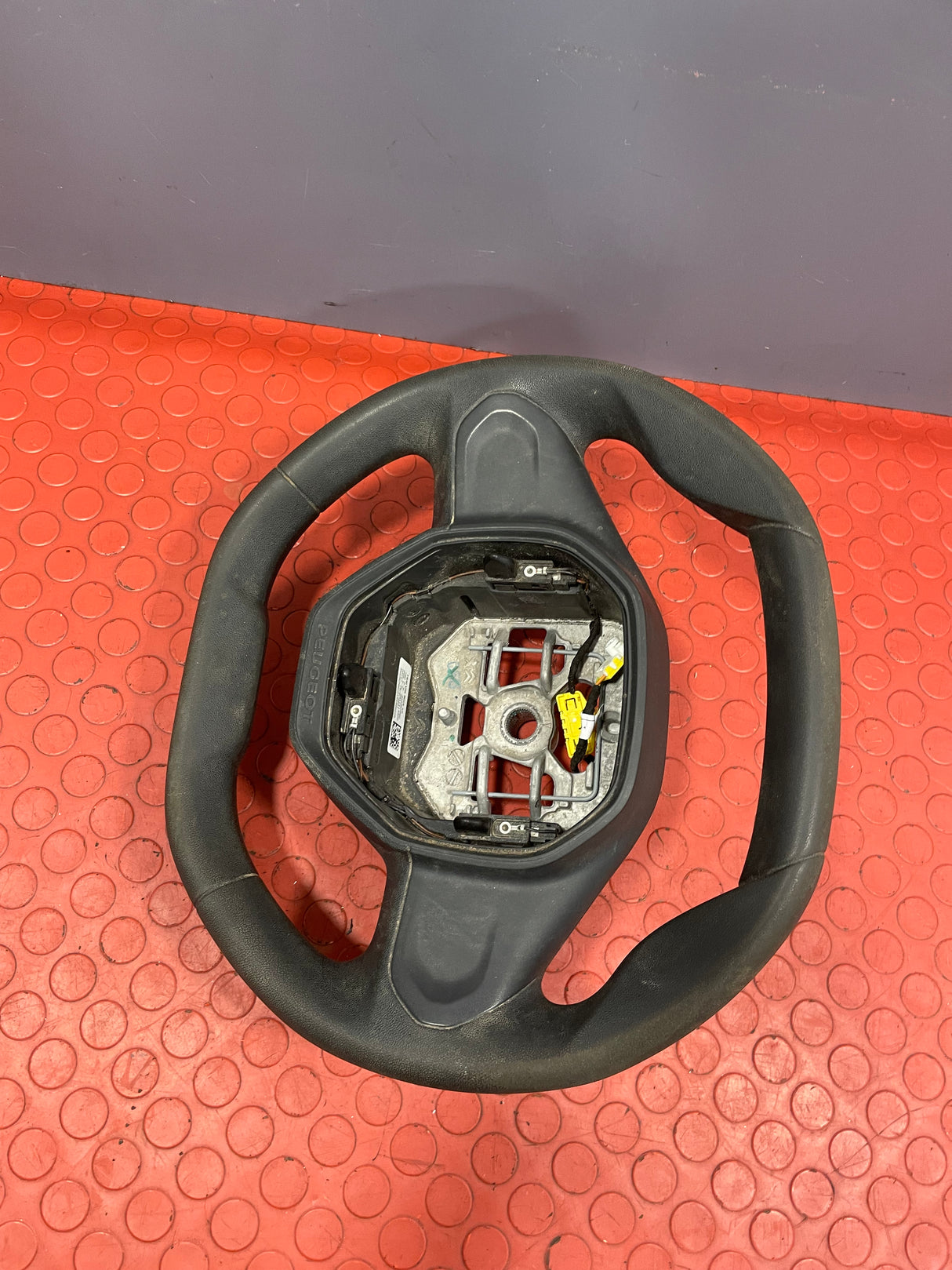 Peugeot Partner/Citroen Berlingo STEERING WHEEL 2019-2024 P/N 98171149ZD