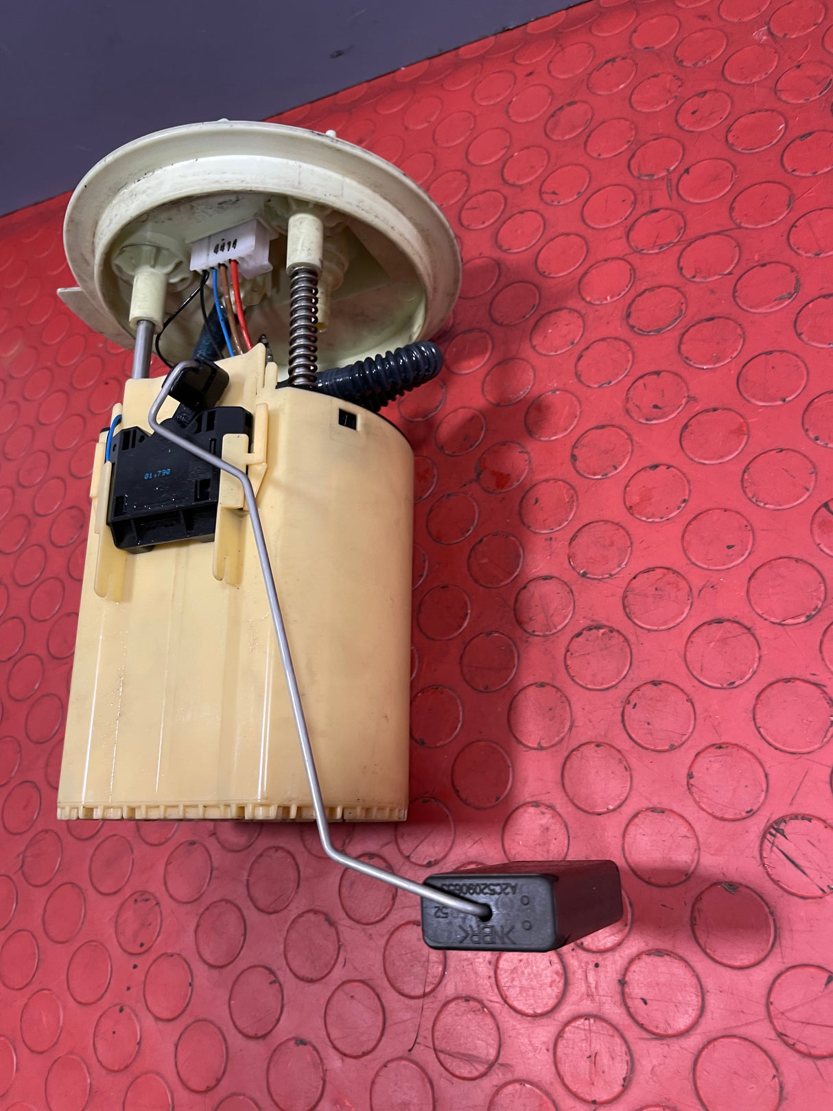 Ford Transit Custom 2.2 SENDER UNIT/PUMP FWD 2013-2018 P/N BK219H307BC