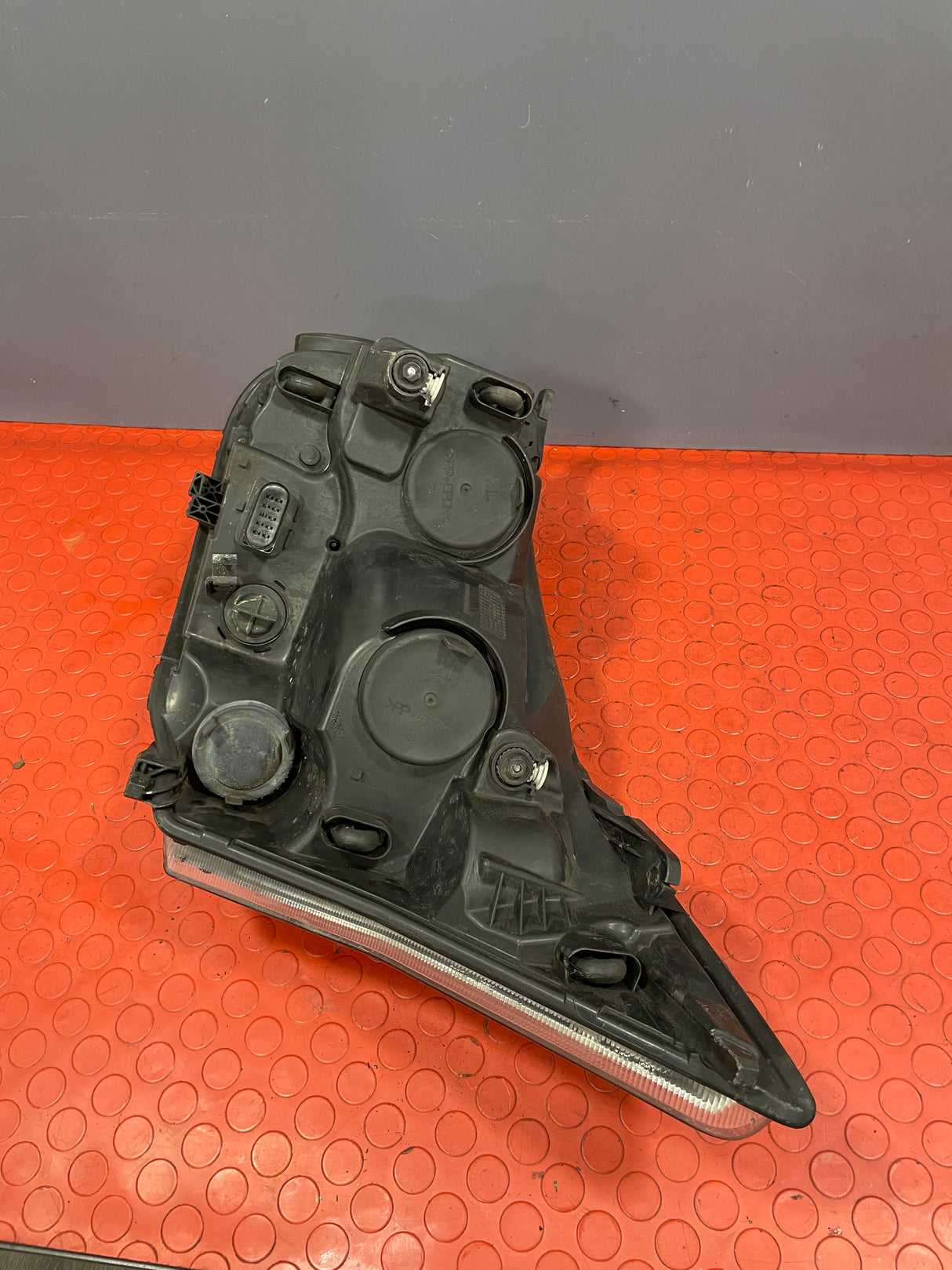 Ford Transit MK8 HEADLIGHT ASSEMBLY Driver's Side MK8 2014-2018 P/N BK3113W029AF - 2