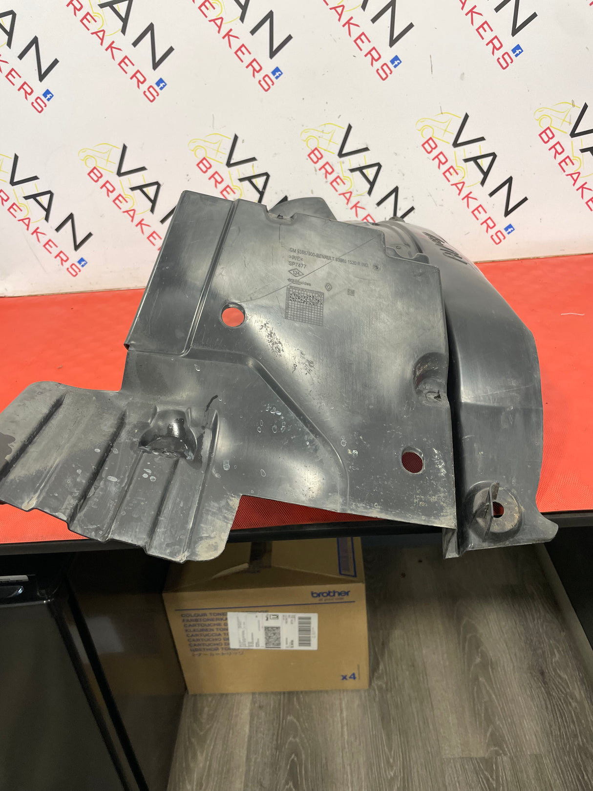 Renault WHEEL ARCH LINER P/N 638451520R