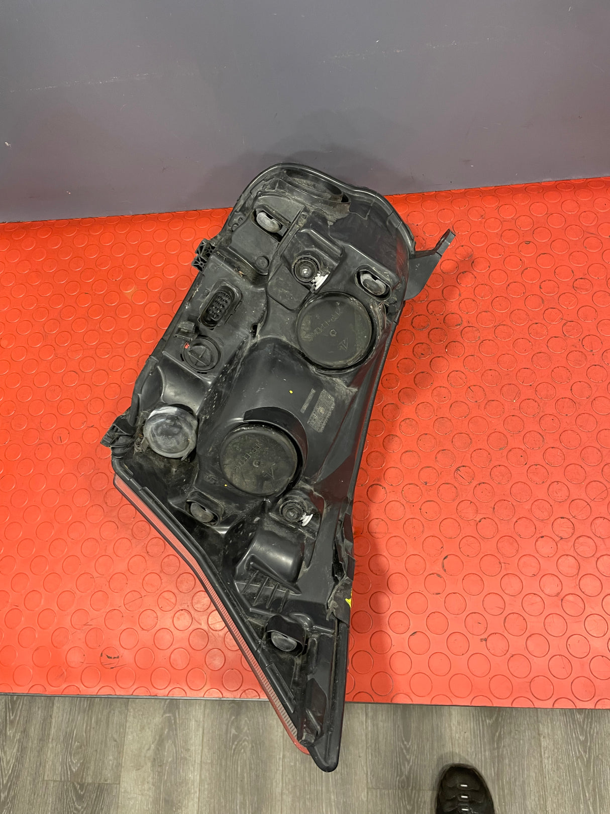 Ford Transit HEADLIGHT ASSEMBLY (Broken 1 Mounting Point) Driver's Side MK8 2014-2018 P/N BK3113W029AF - 5