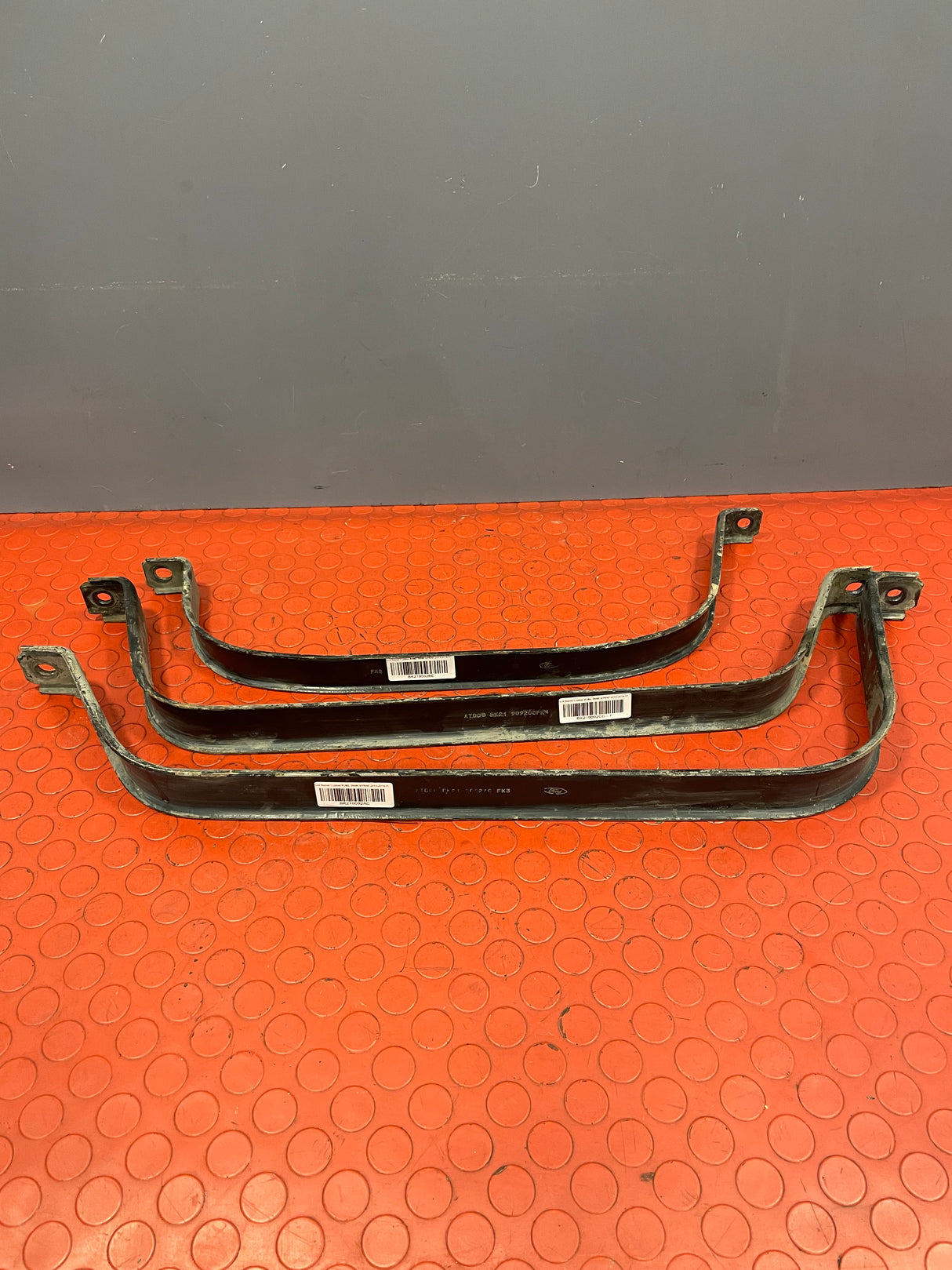 Ford Transit Custom FUEL TANK STRAP 2013-2016 P/N BK219092AC / BK219092CC / BK219092BE