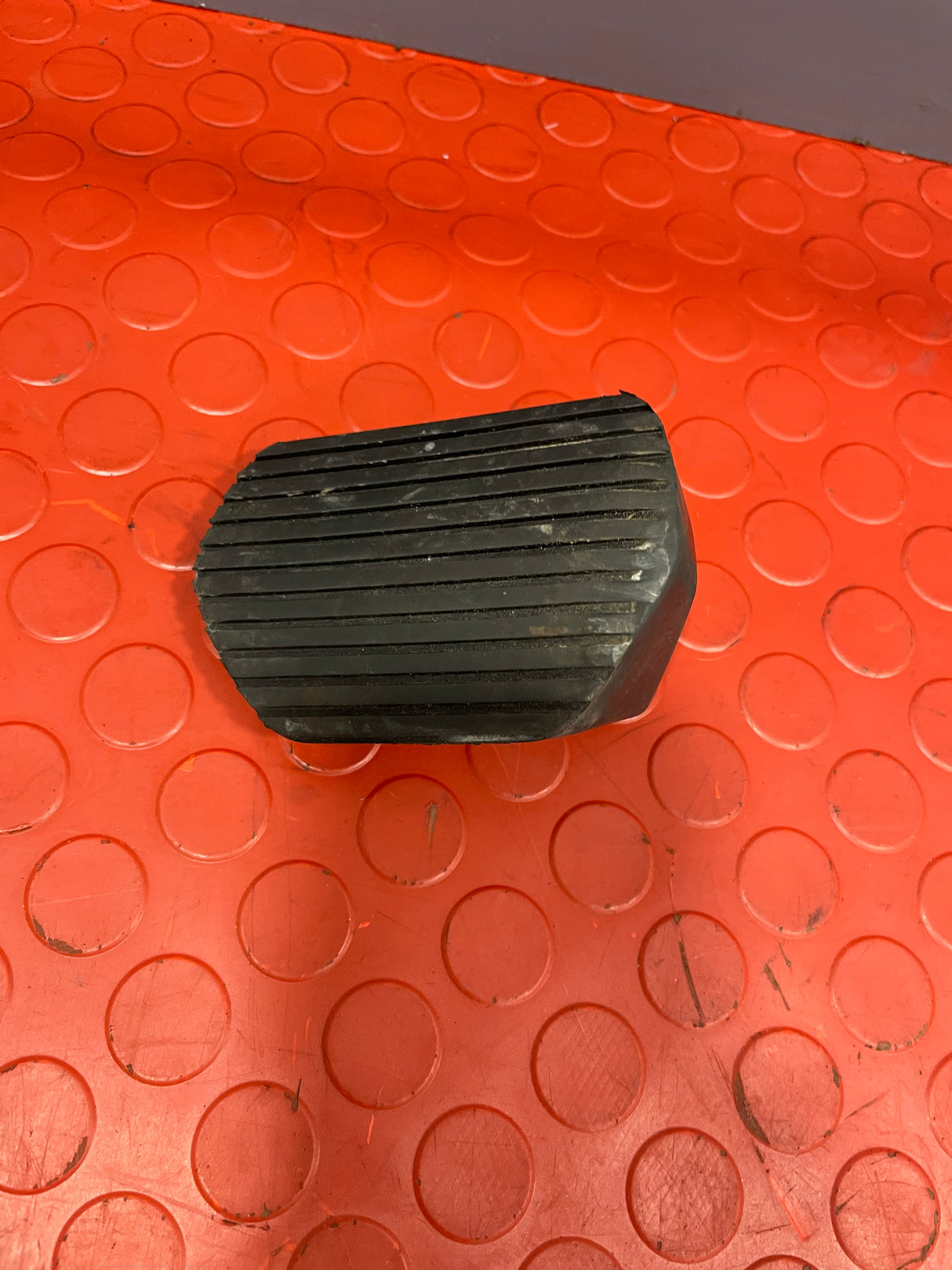 Citroen Berlingo/Peugeot BRAKE PEDAL RUBBER 2009- 2018 1.6 COVER P/N 450418