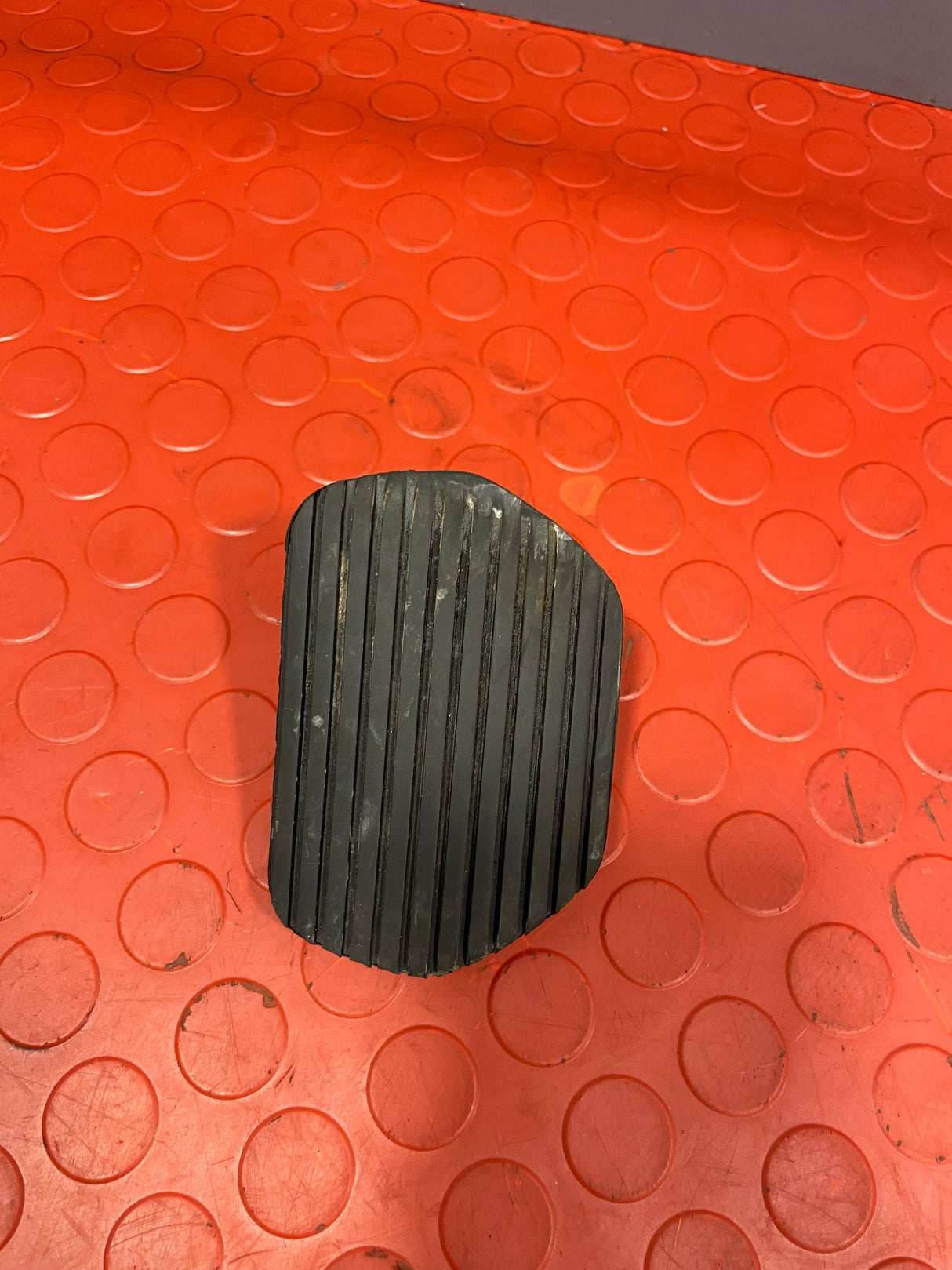 Citroen Berlingo/Peugeot BRAKE PEDAL RUBBER 2009- 2018 1.6 COVER P/N 450418