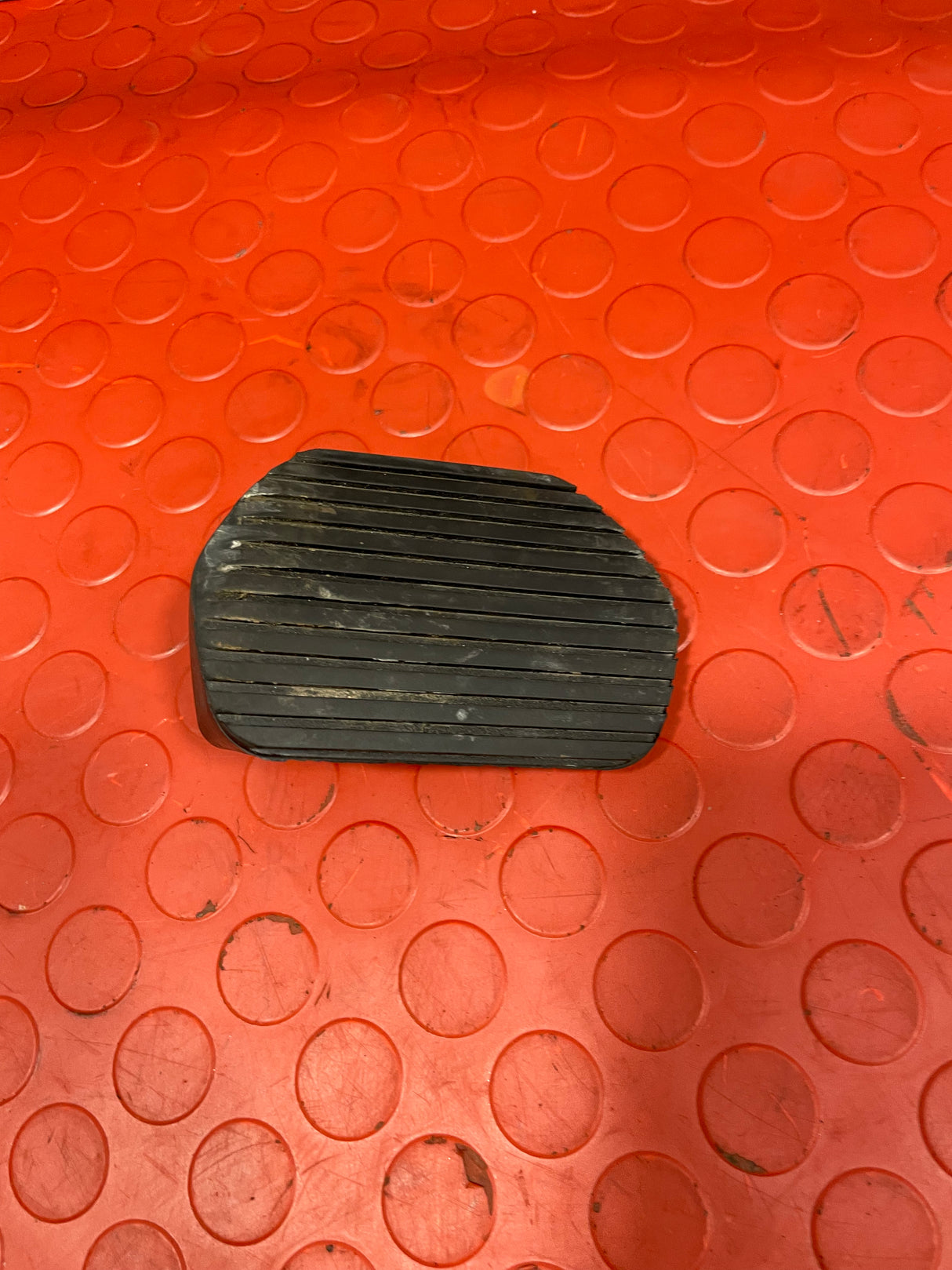 Citroen Berlingo/Peugeot BRAKE PEDAL RUBBER 2009- 2018 1.6 COVER P/N 450418