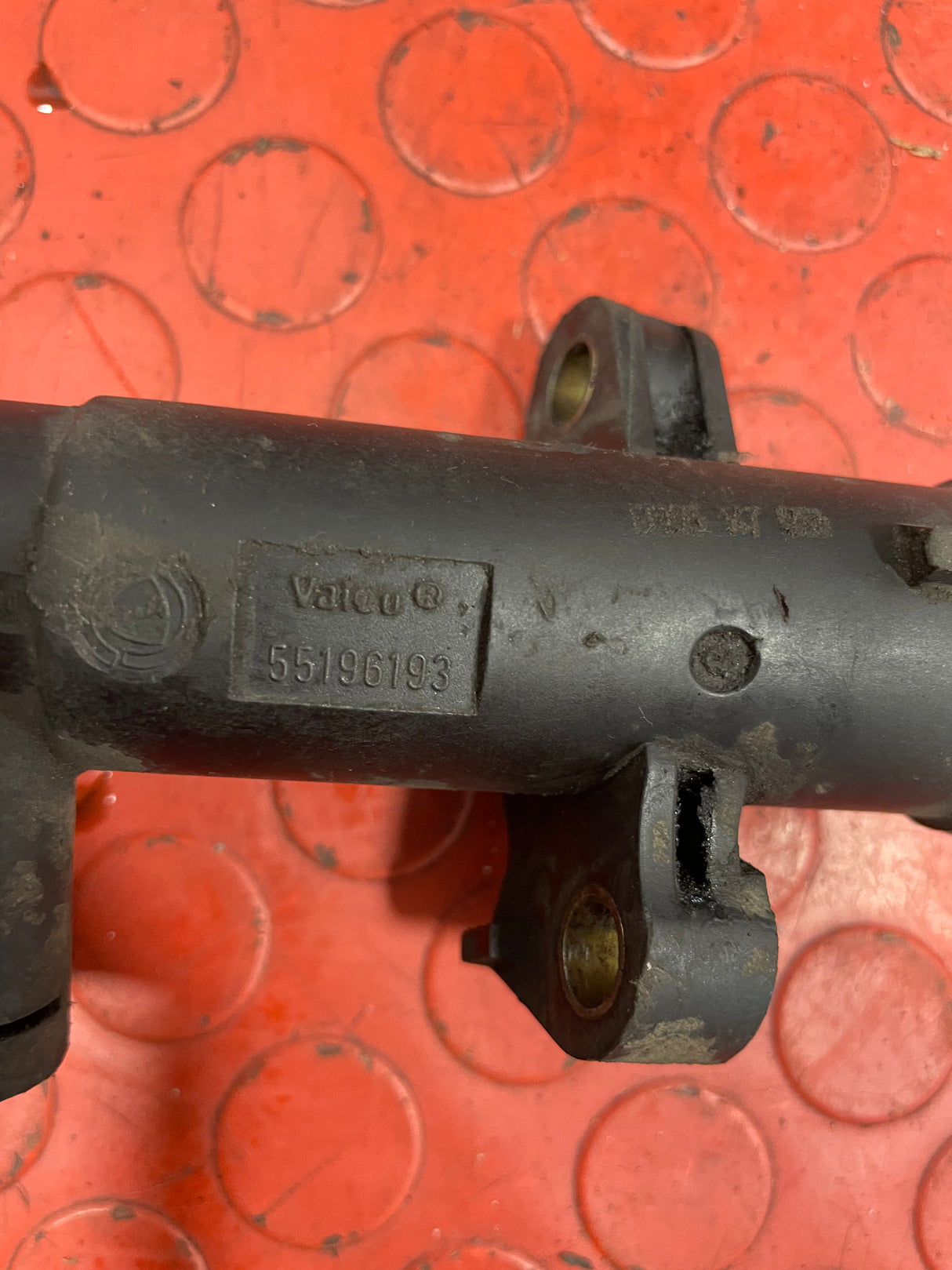 Fiat Ducato/Peugeot Boxer/Citroen Relay CLUTCH MASTER CYLINDER 2008-2016 P/N 55196193