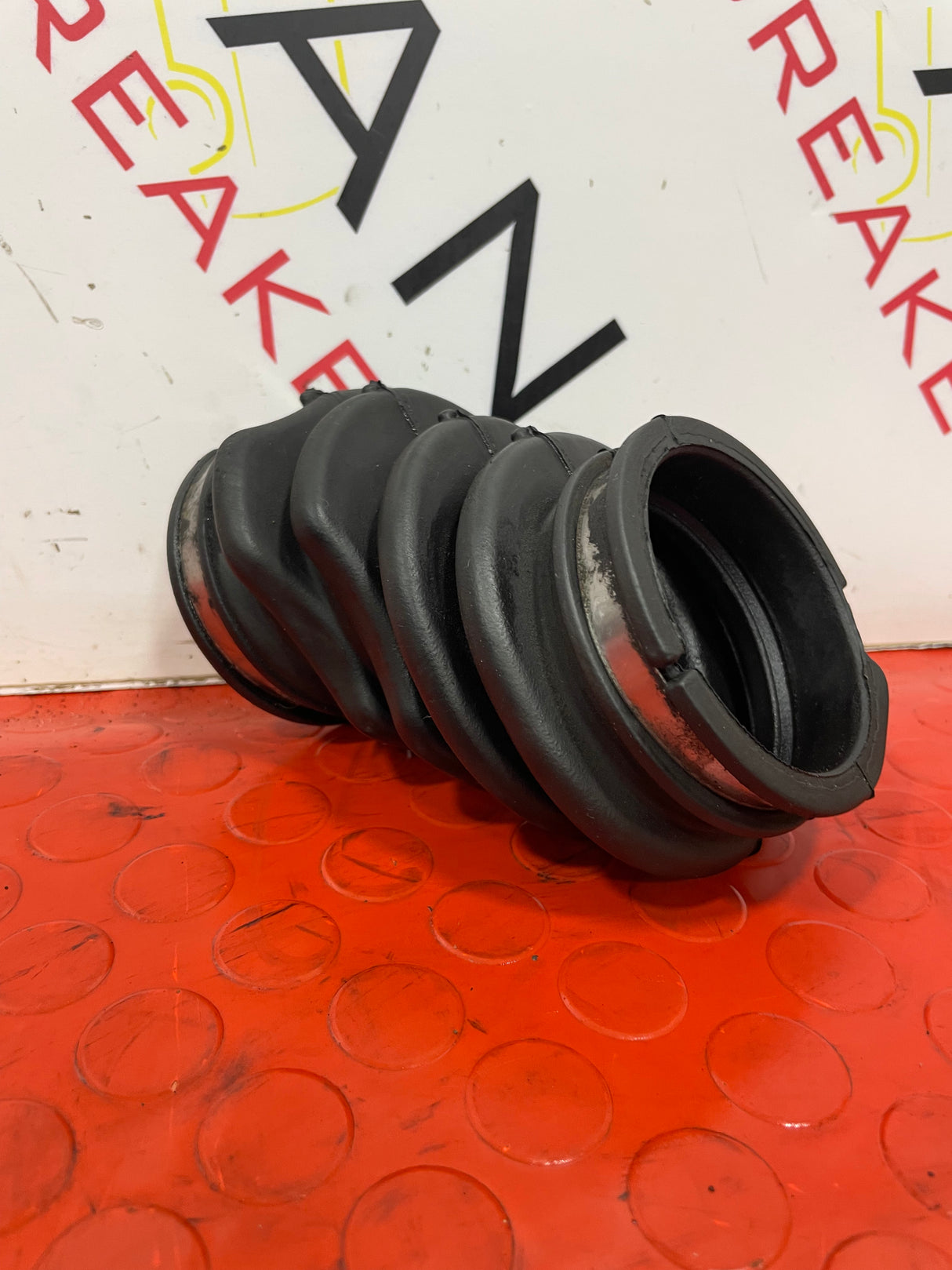 Ford Transit Connect AIR INTAKE TURBO PIPE 2013-2018 1.5L P/N AV619C623 cc